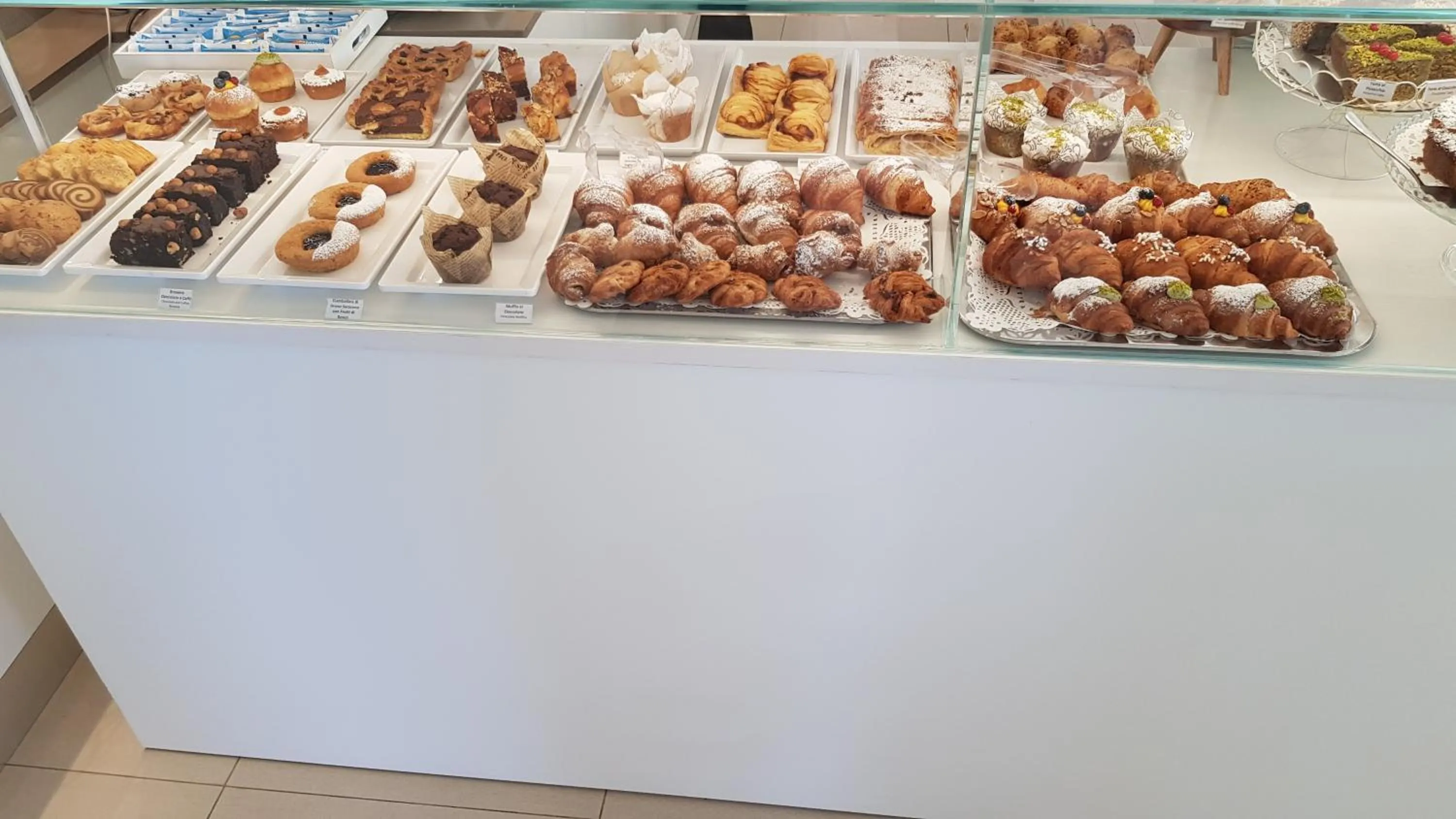 Food and drinks in Hotel Record