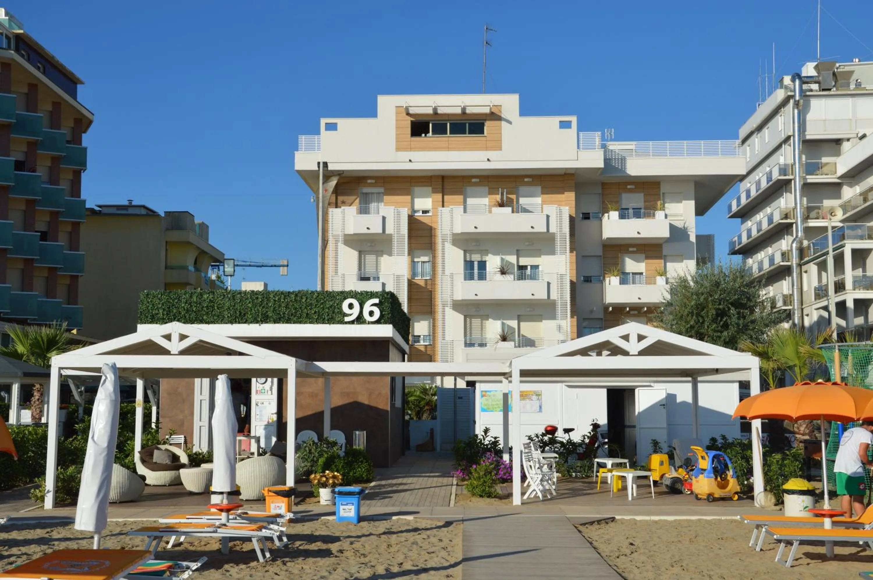 Property building in Hotel Record