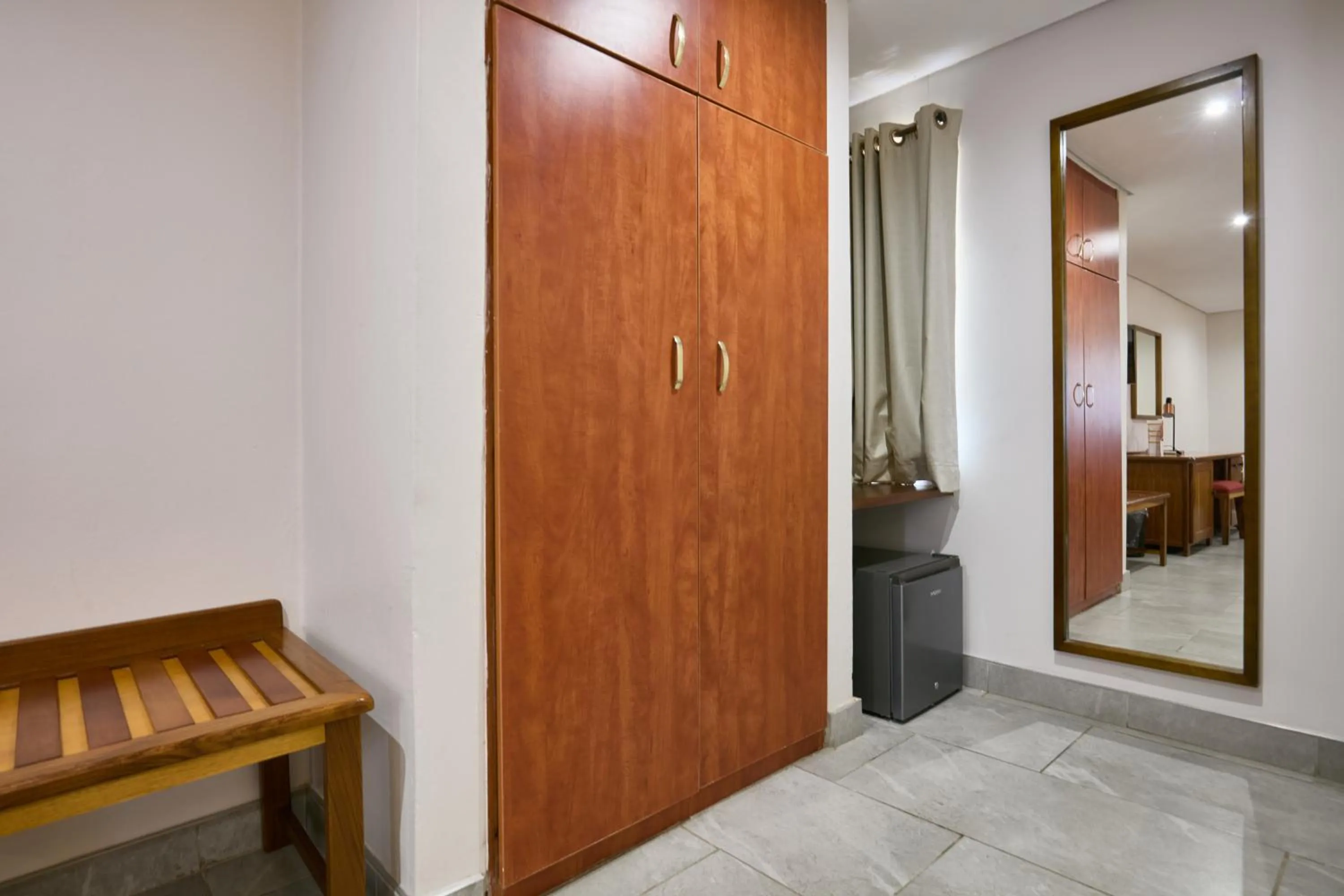 wardrobe in Cresta Jwaneng