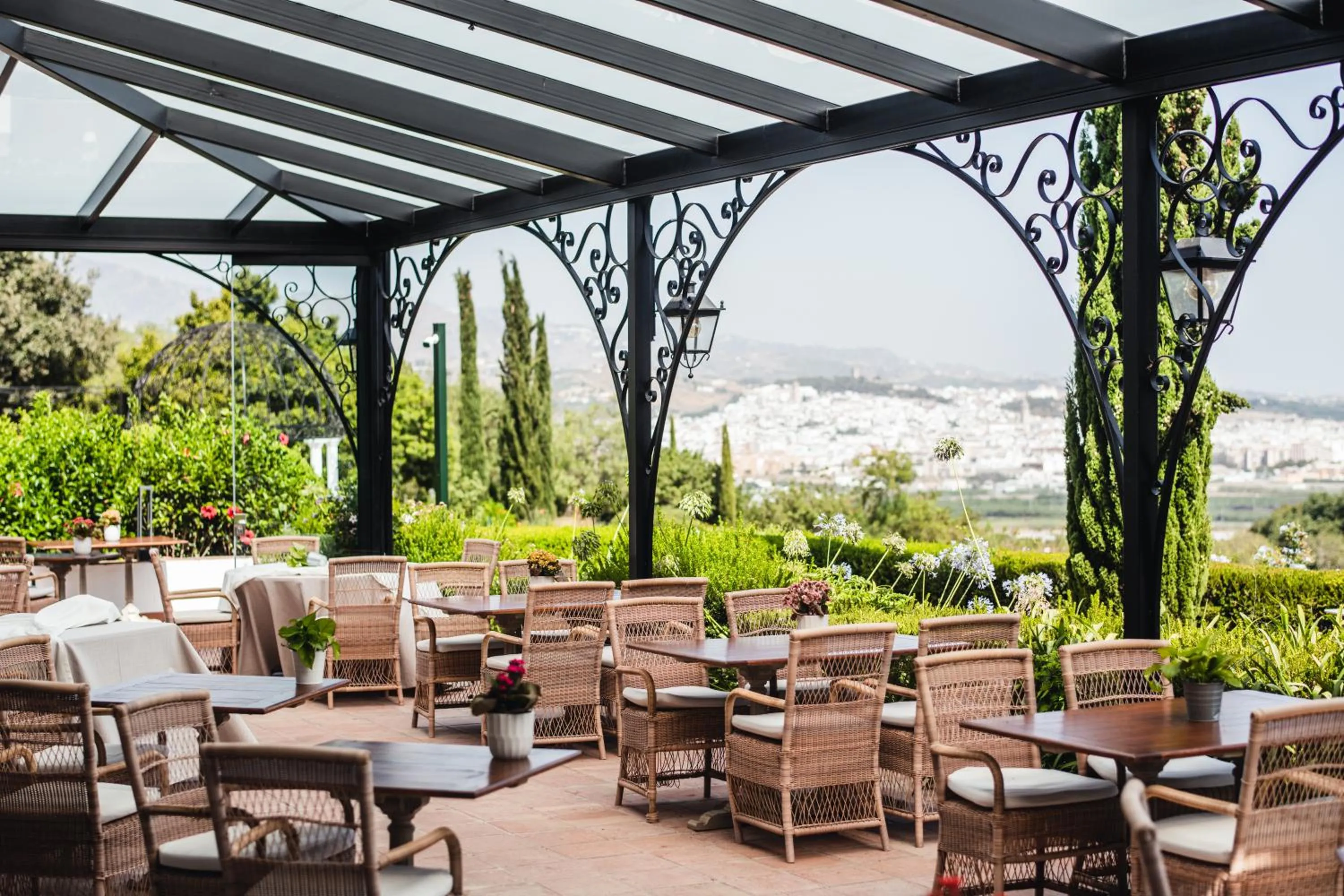 Restaurant/places to eat in B Bou Hotel Cortijo Bravo