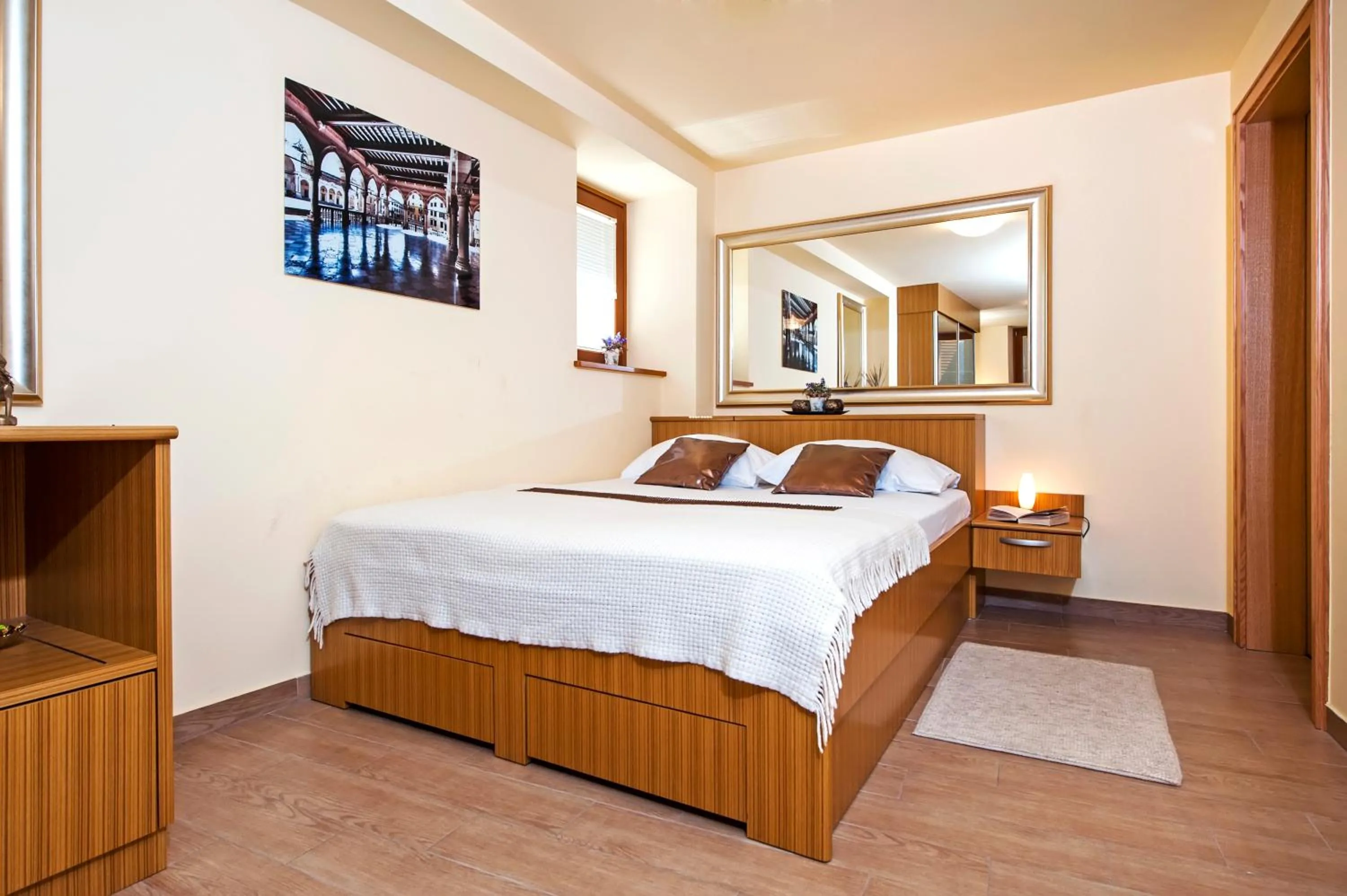 Bed in Guest House Golden Goose
