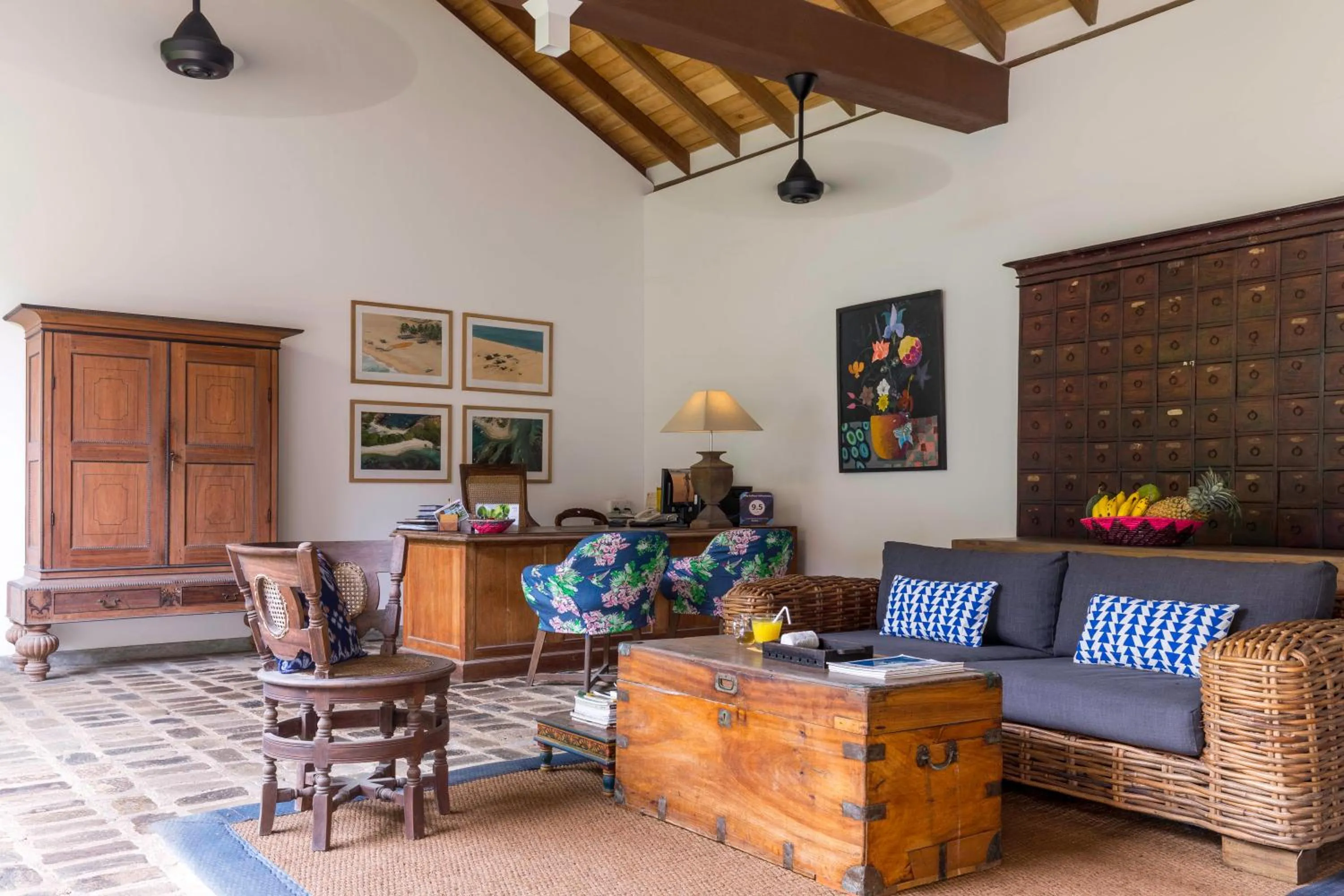 Villa Saffron Hikkaduwa