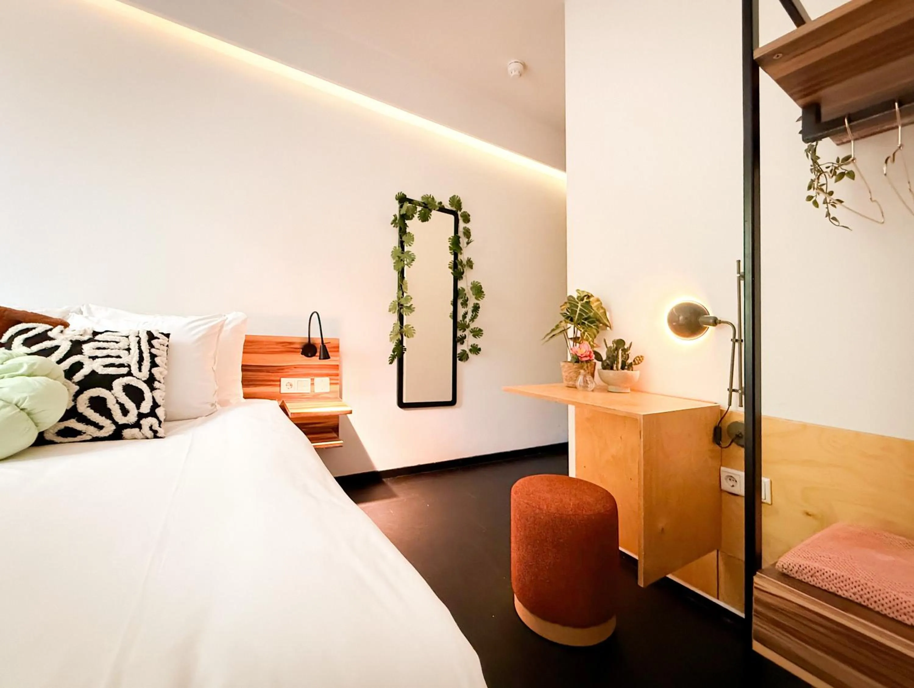 Bed in De Pijp Boutique Hotel