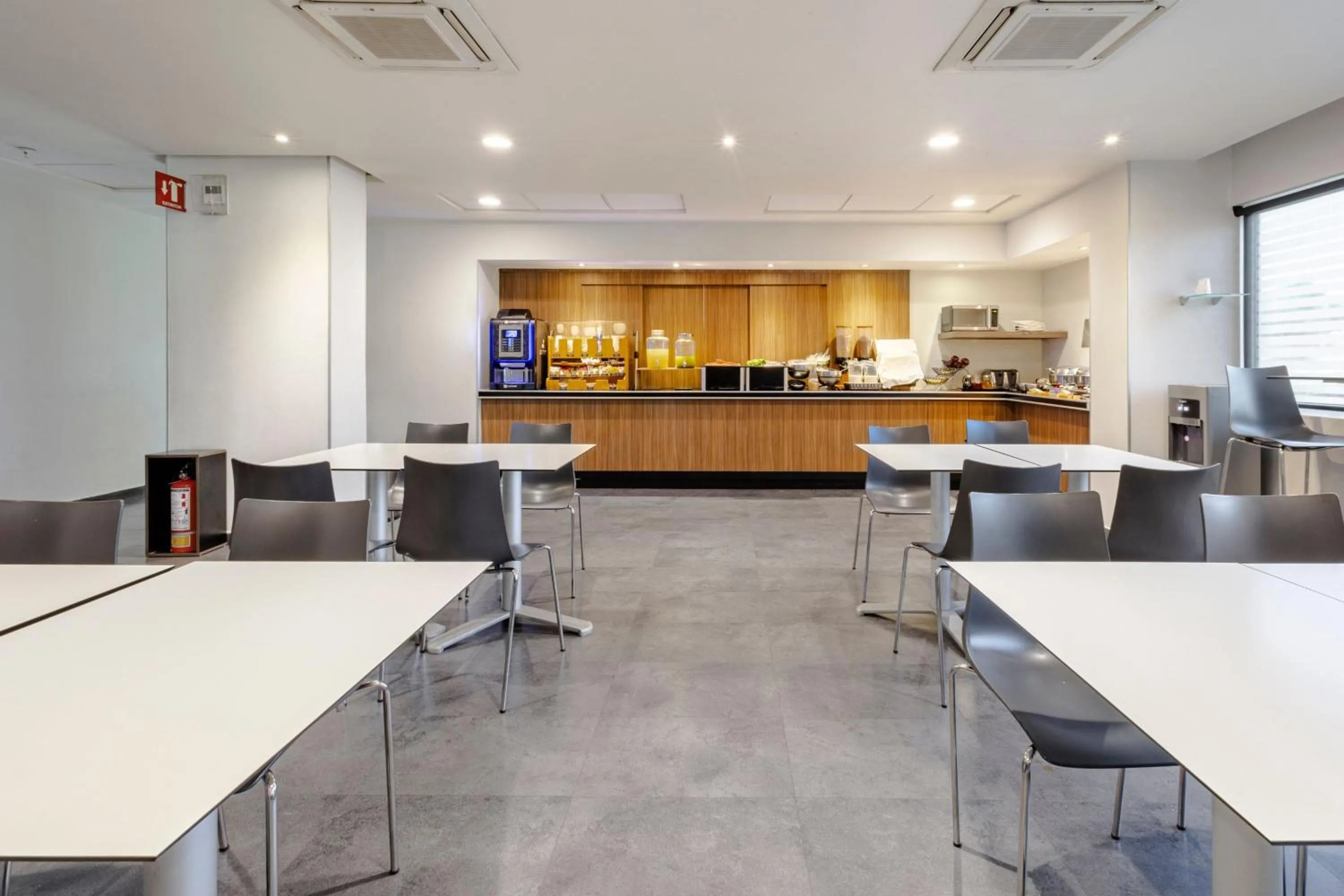 Breakfast in City Express by Marriott Guadalajara Aeropuerto