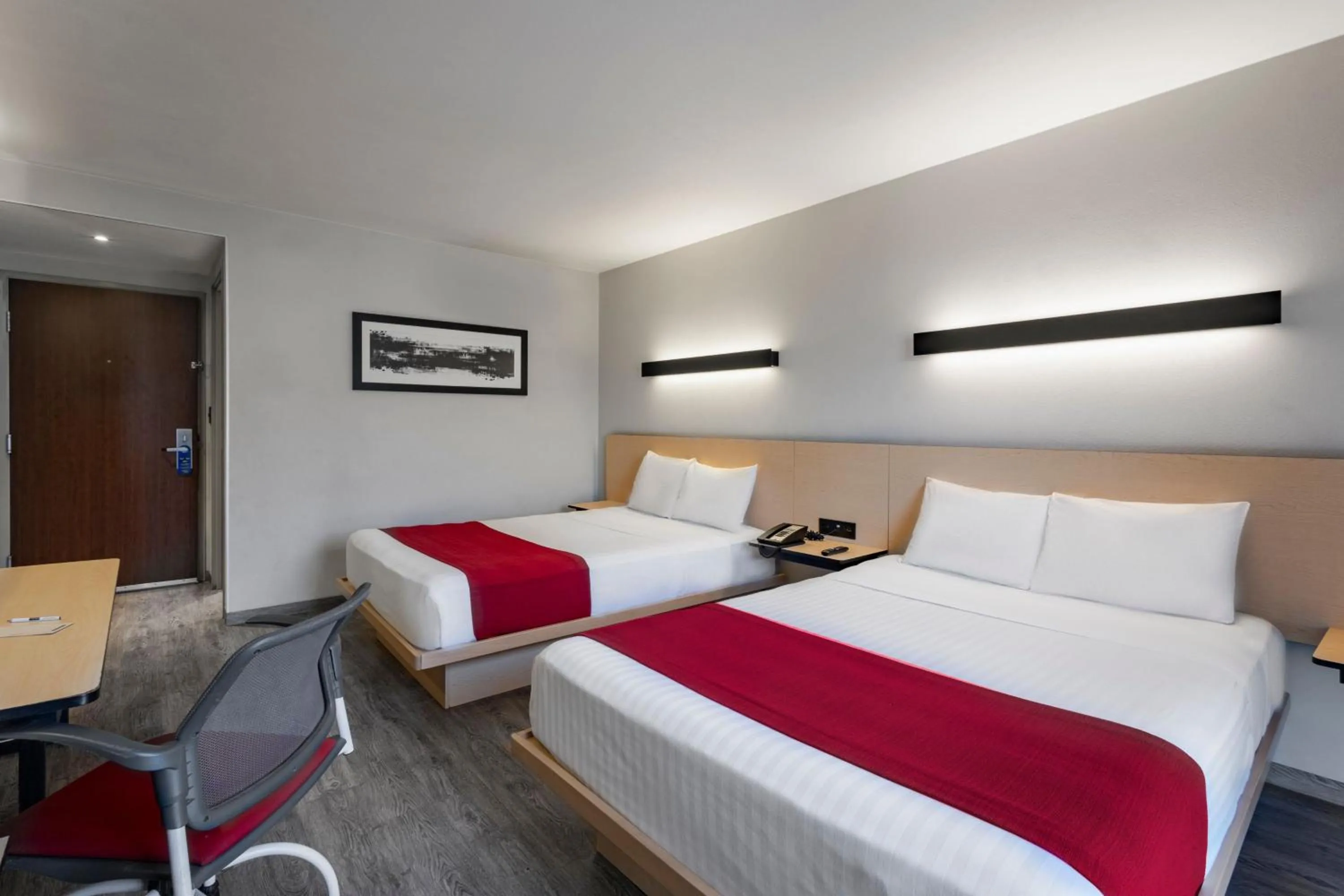 Bedroom, Bed in City Express by Marriott Guadalajara Aeropuerto