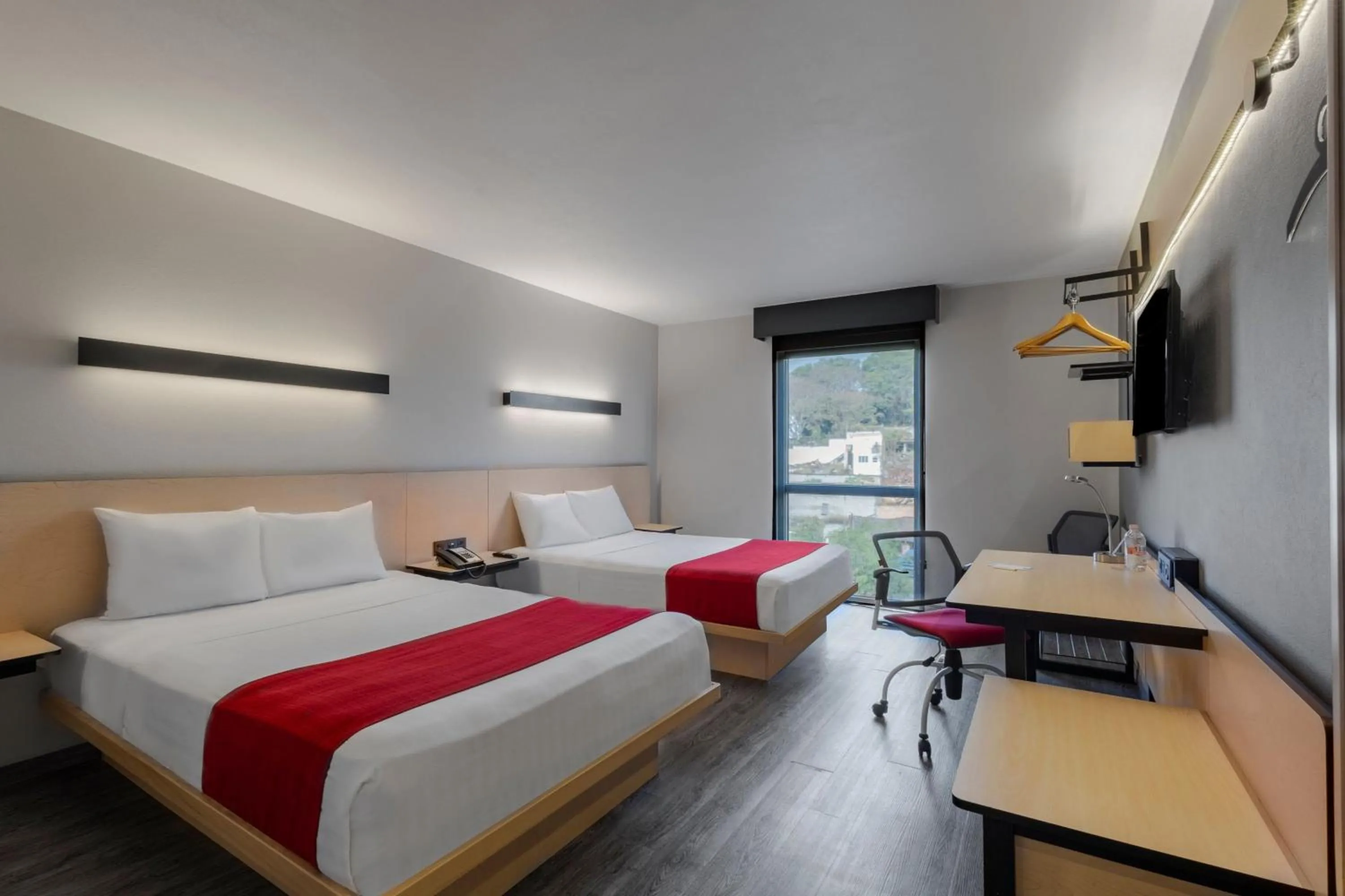 Bedroom, Bed in City Express by Marriott Guadalajara Aeropuerto