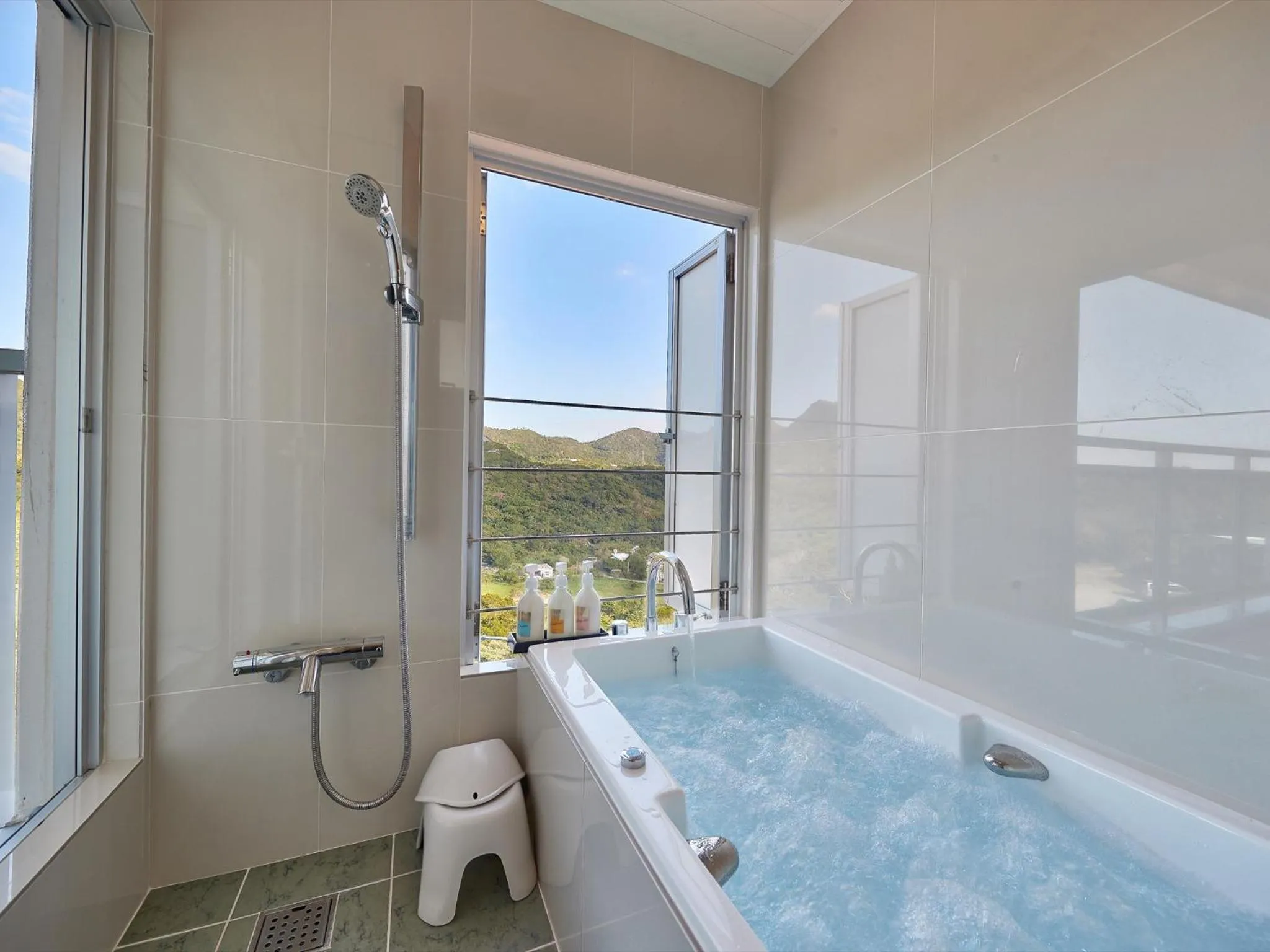 Bathroom in Hoshi No Terrace Motobu Yamazato