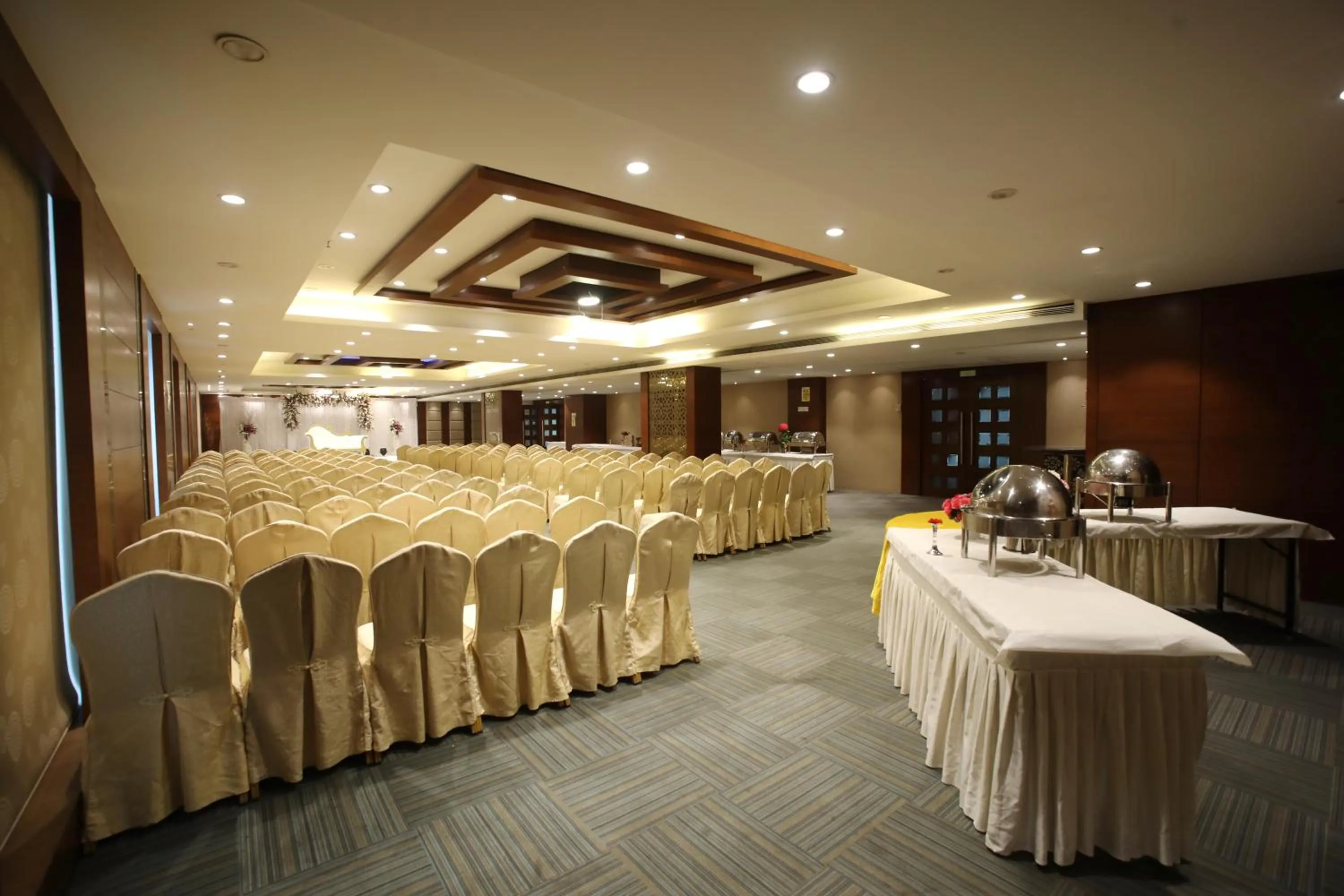 Banquet/Function facilities in The Byke Suraj Plaza Pure Veg, Thane