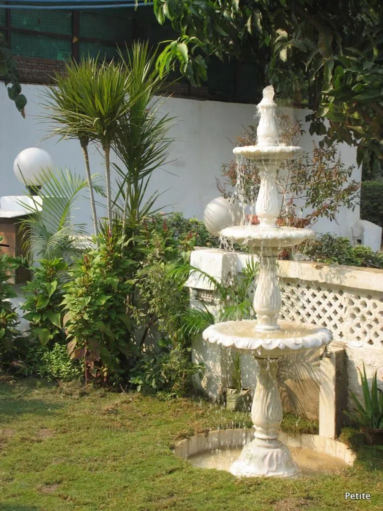 Petite Homestays