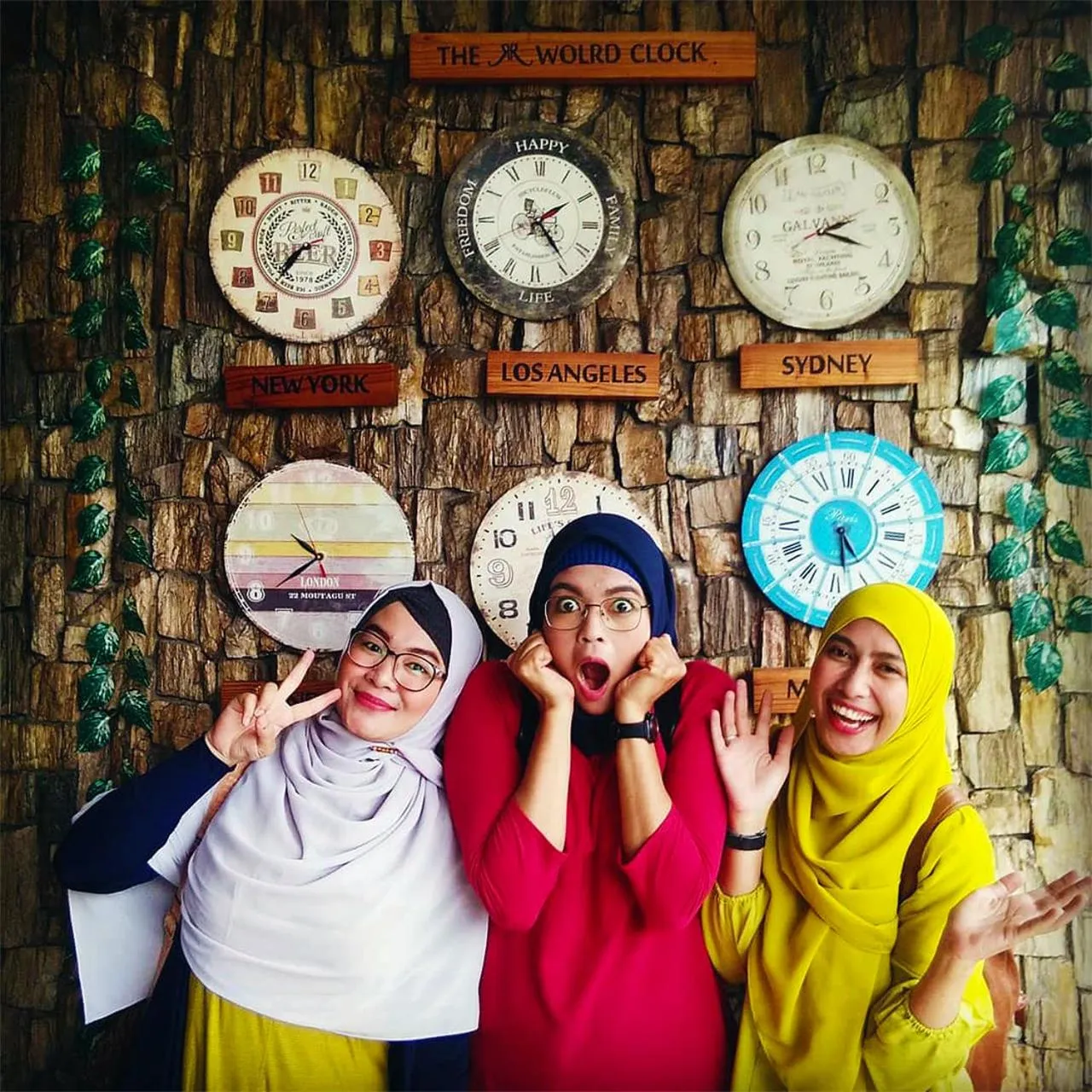 group of guests in Rumah Roso Homestay