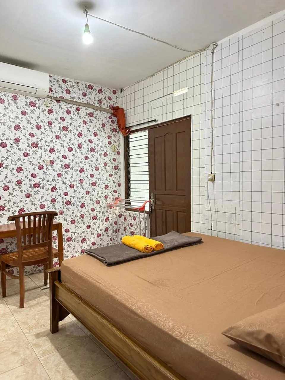 Bedroom, Bed in Rumah Roso Homestay