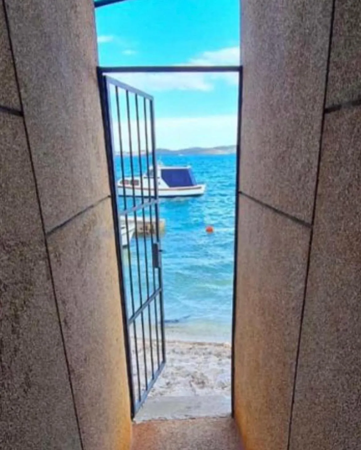 First Row to The Sea - Ideal for Families - Sea at Your Doorstep - House Sisko