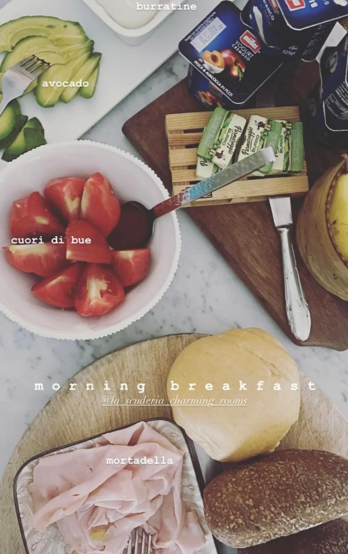 Breakfast in La Scuderia Charming Rooms b&b