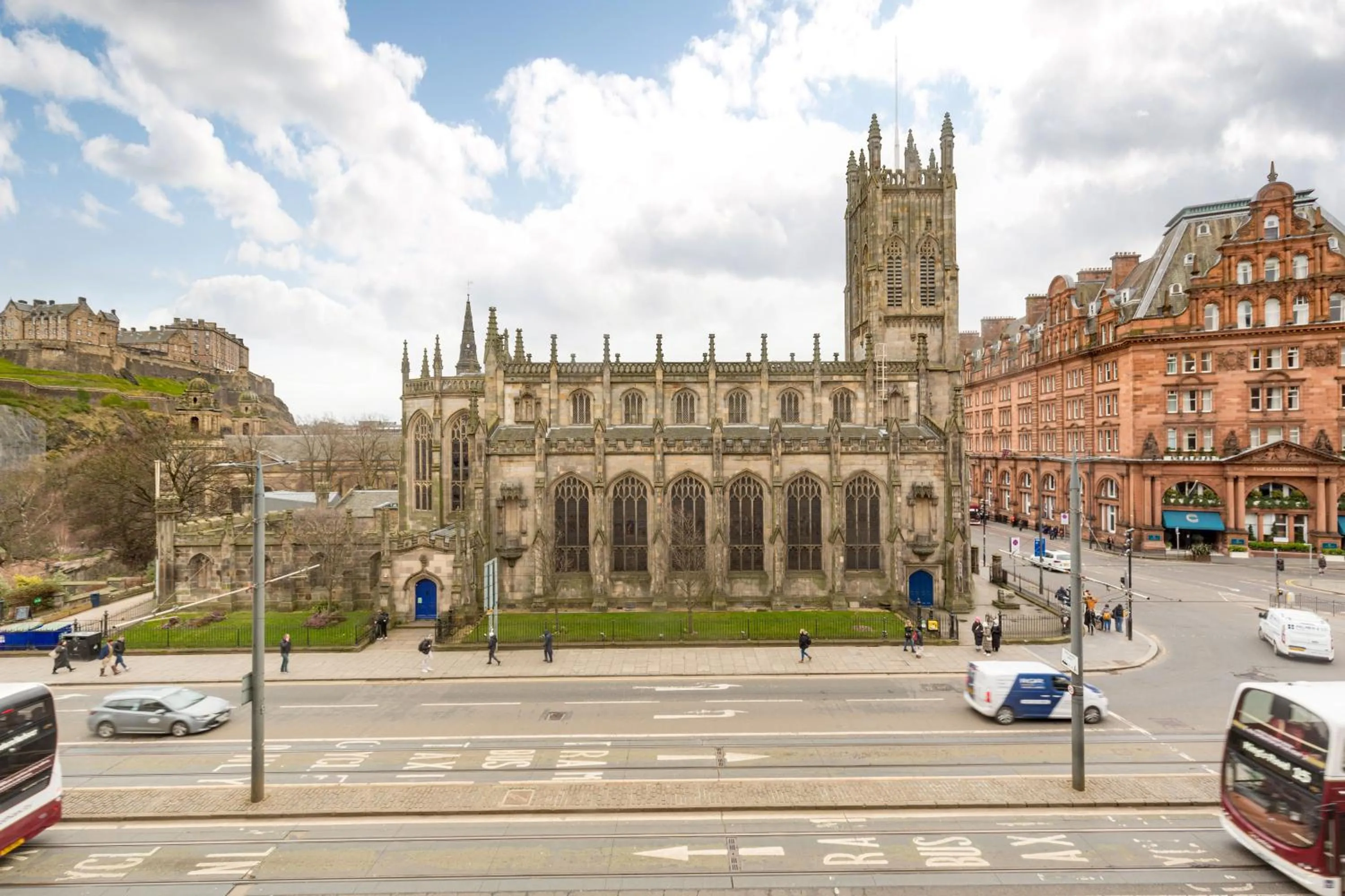 Destiny Scotland - Princes Street Residence