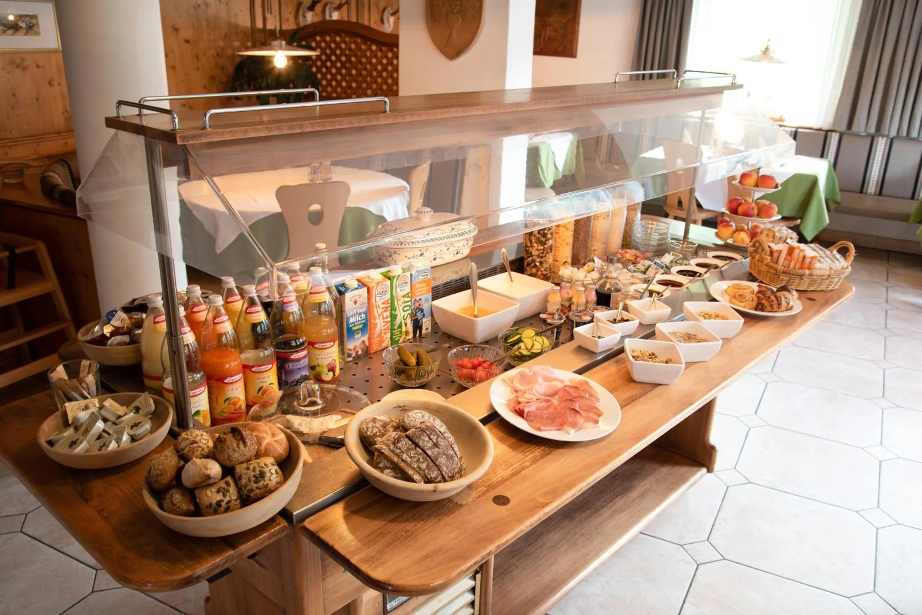 Restaurant/places to eat in Gasthof Innerwalten