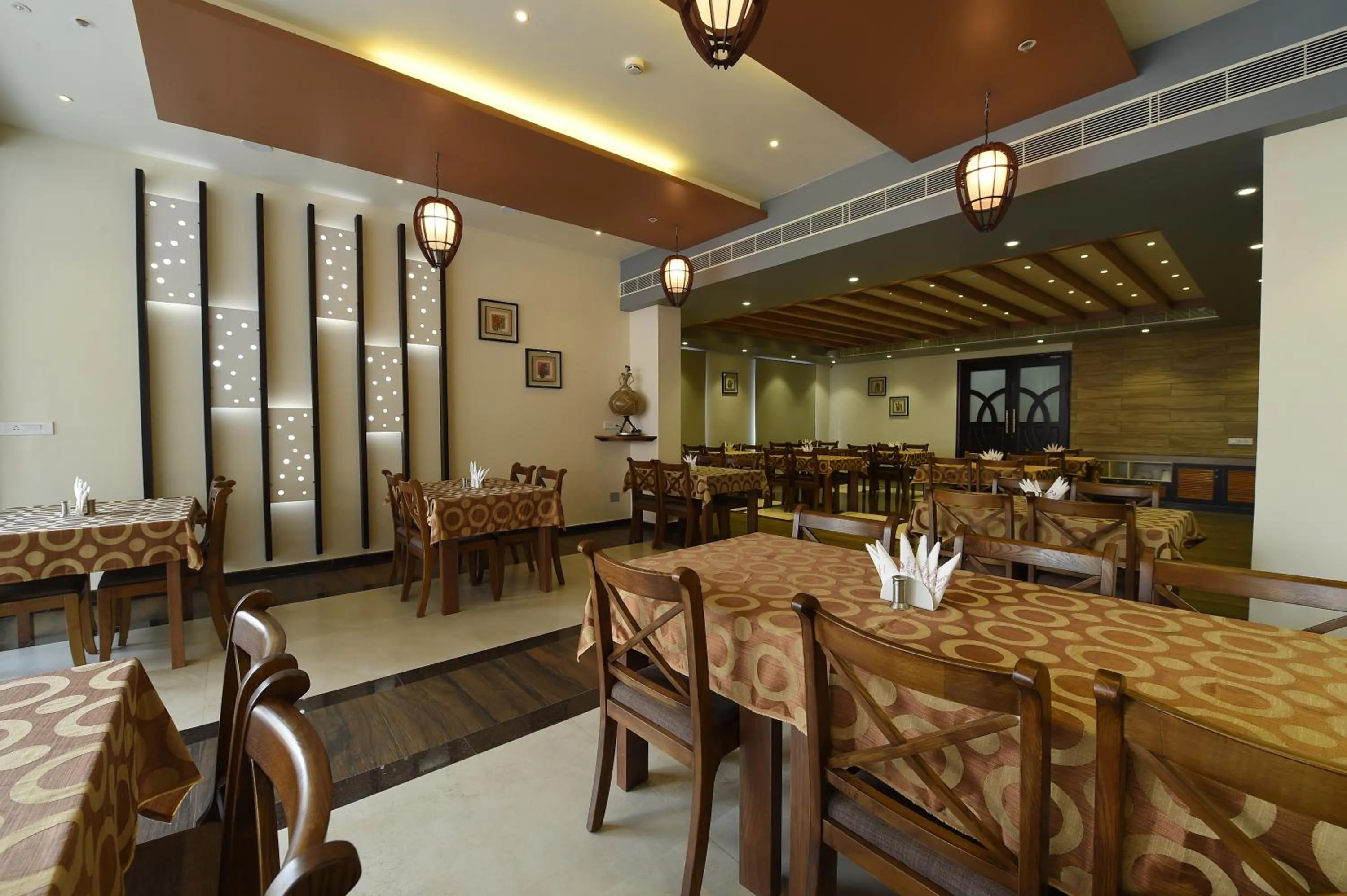 Restaurant/places to eat in Mayas Kem Pride A Group of hotel Mayas