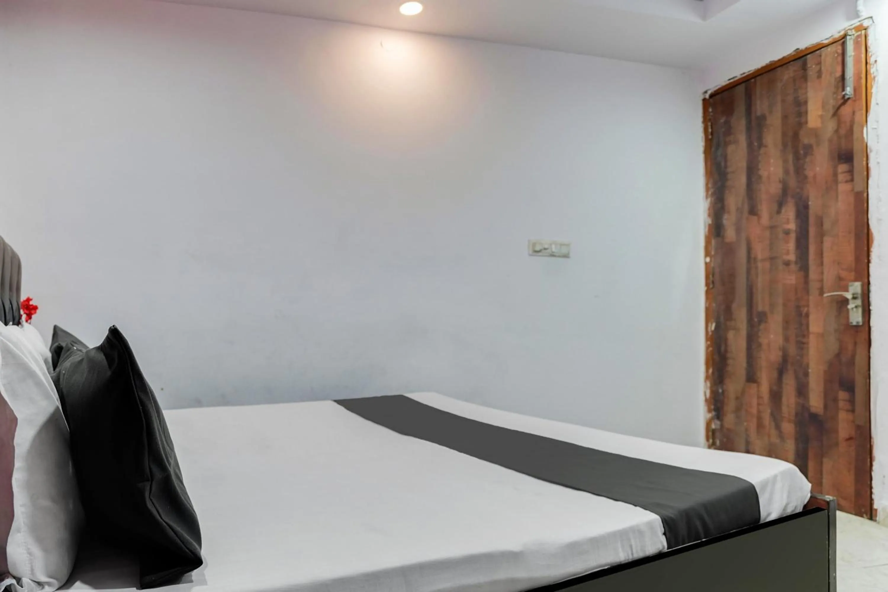 Hotel O PP RESIDENCY