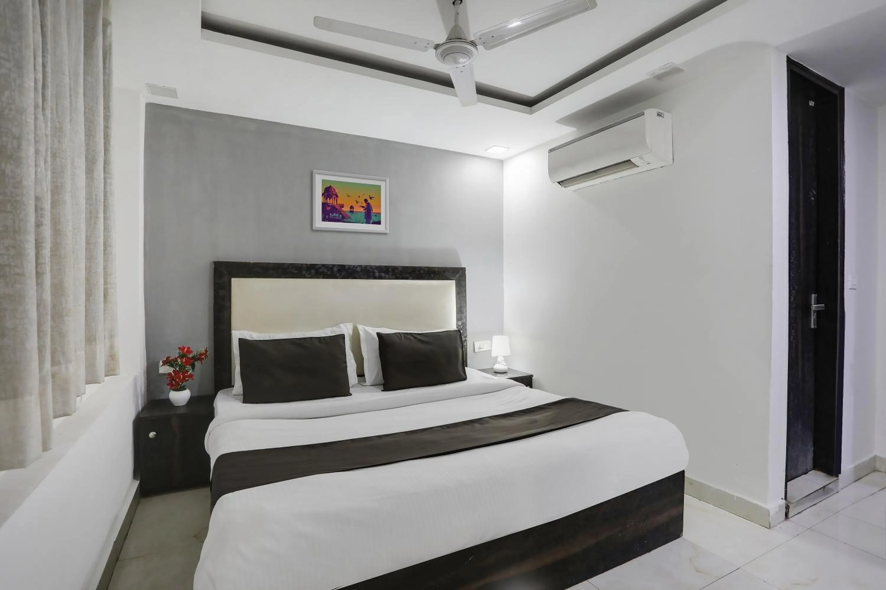 Bed in Super Hotel O Mannat Near Lotus Temple