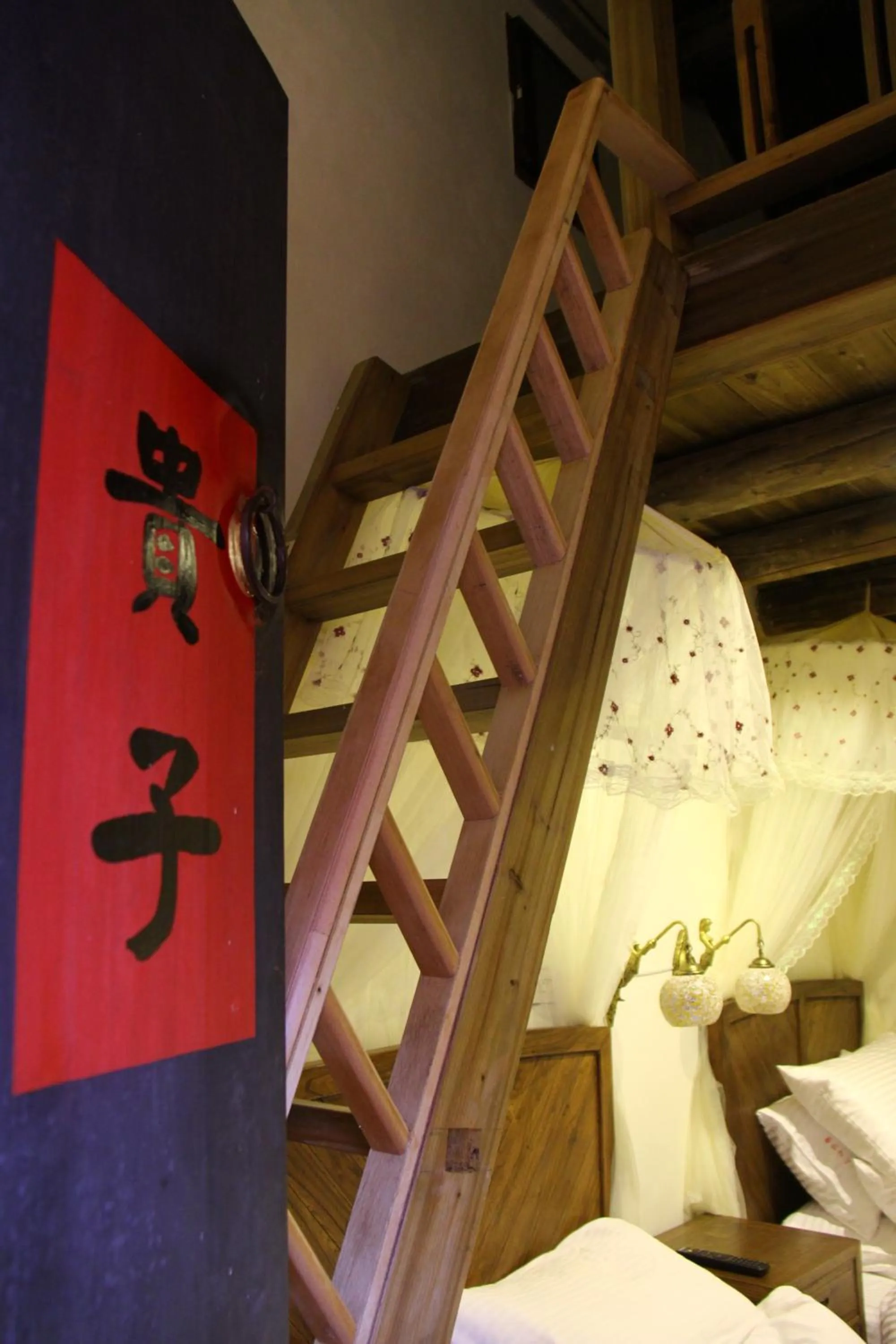 Bed in Red Tomato B&B