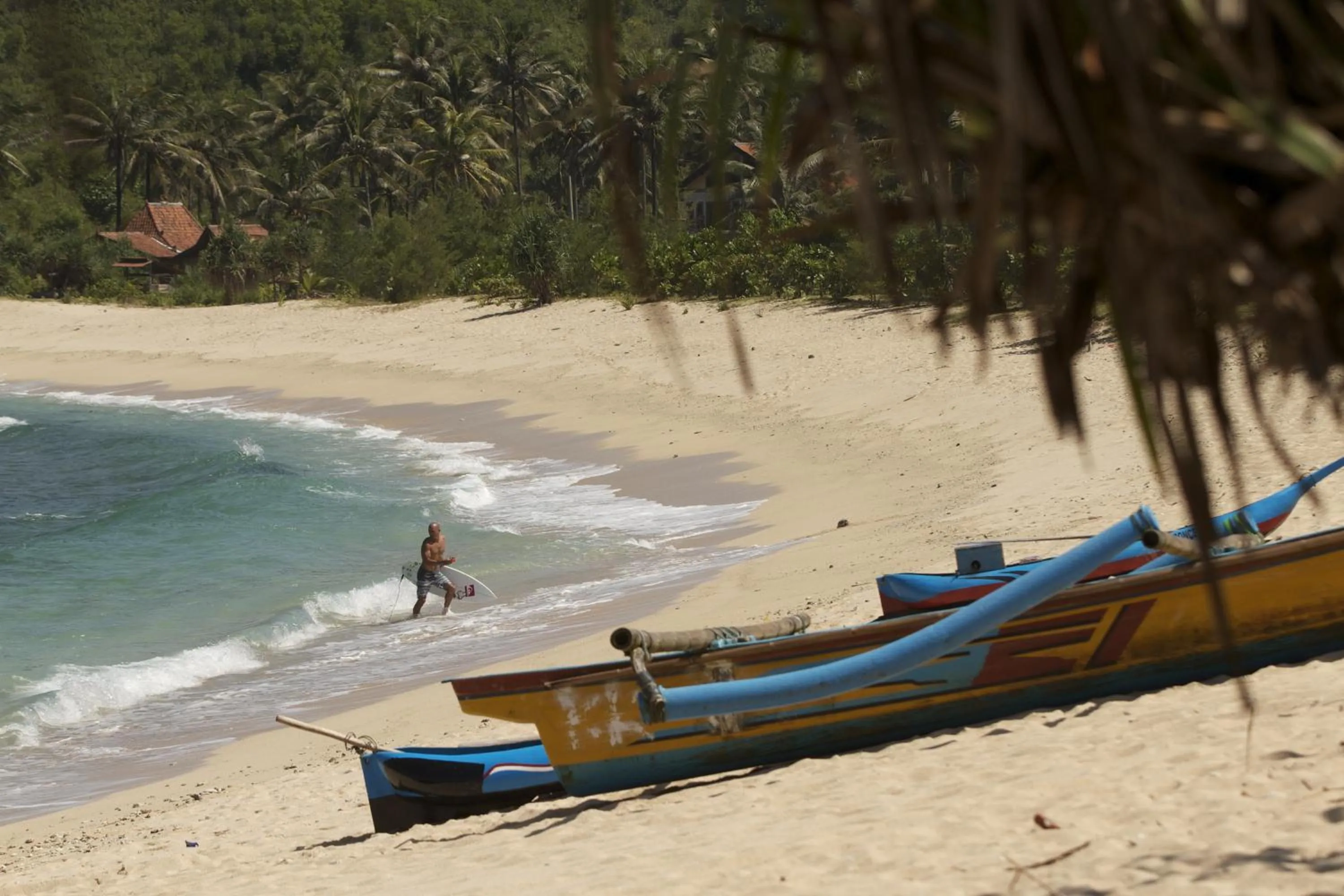 Day in Desa Limasan Resort