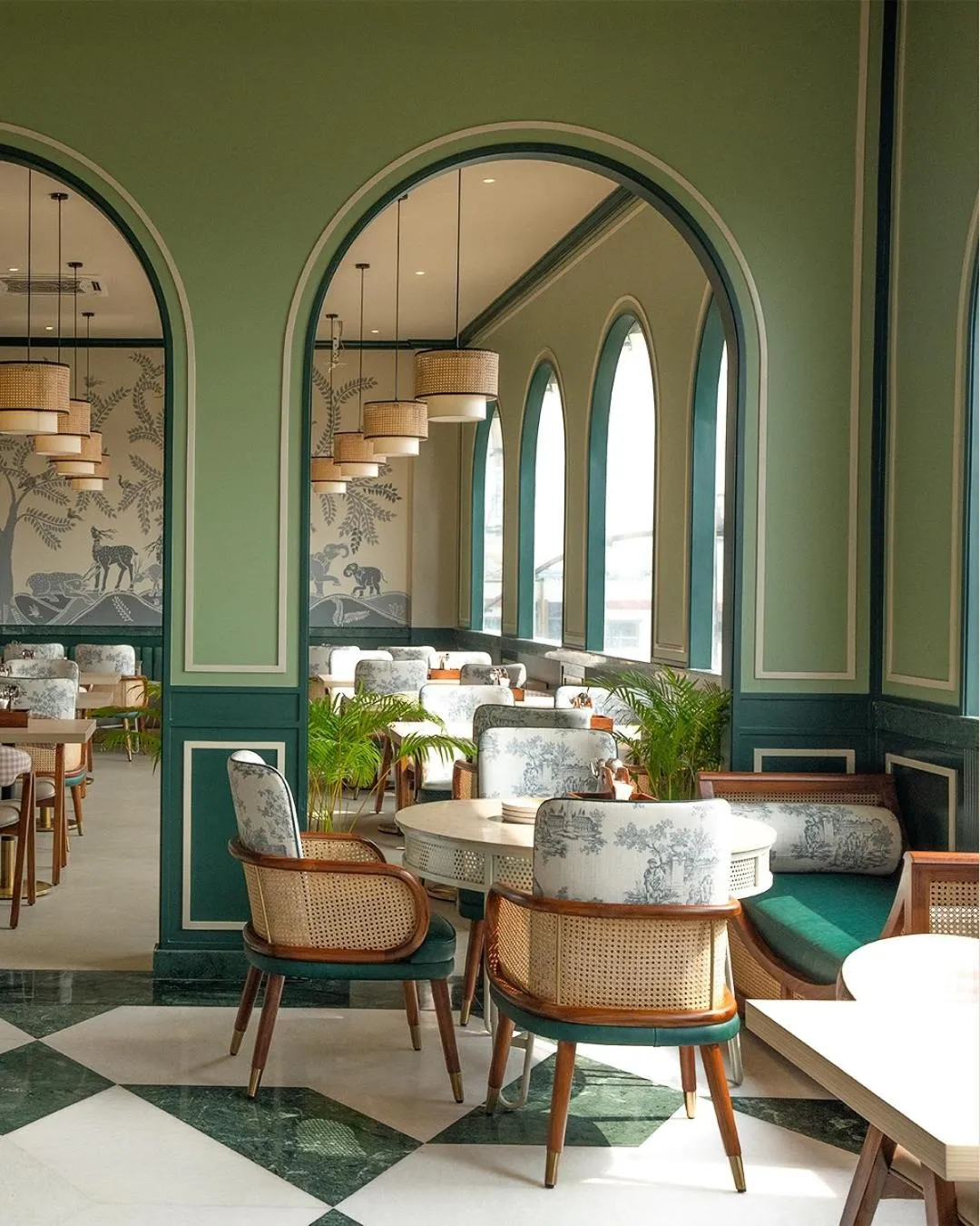 Restaurant/places to eat in Mango Hotels Prangan