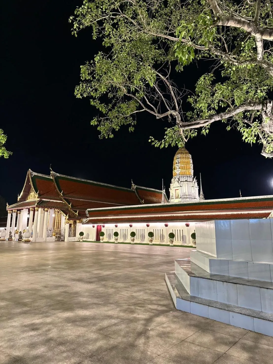 Nearby landmark in Rattana View