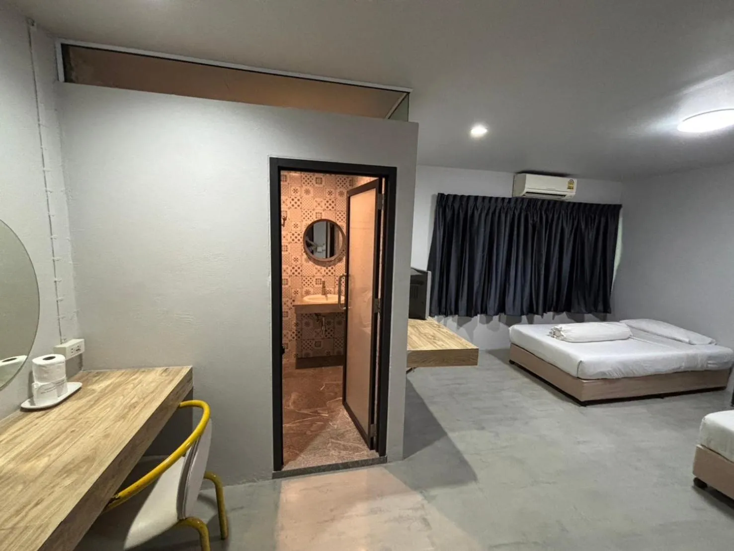 Photo of the whole room, Bed in Lithai Guesthouse