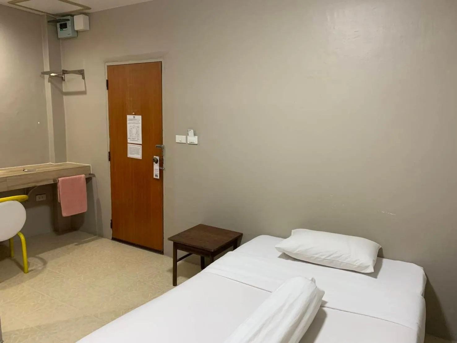 Photo of the whole room, Bed in Lithai Guesthouse