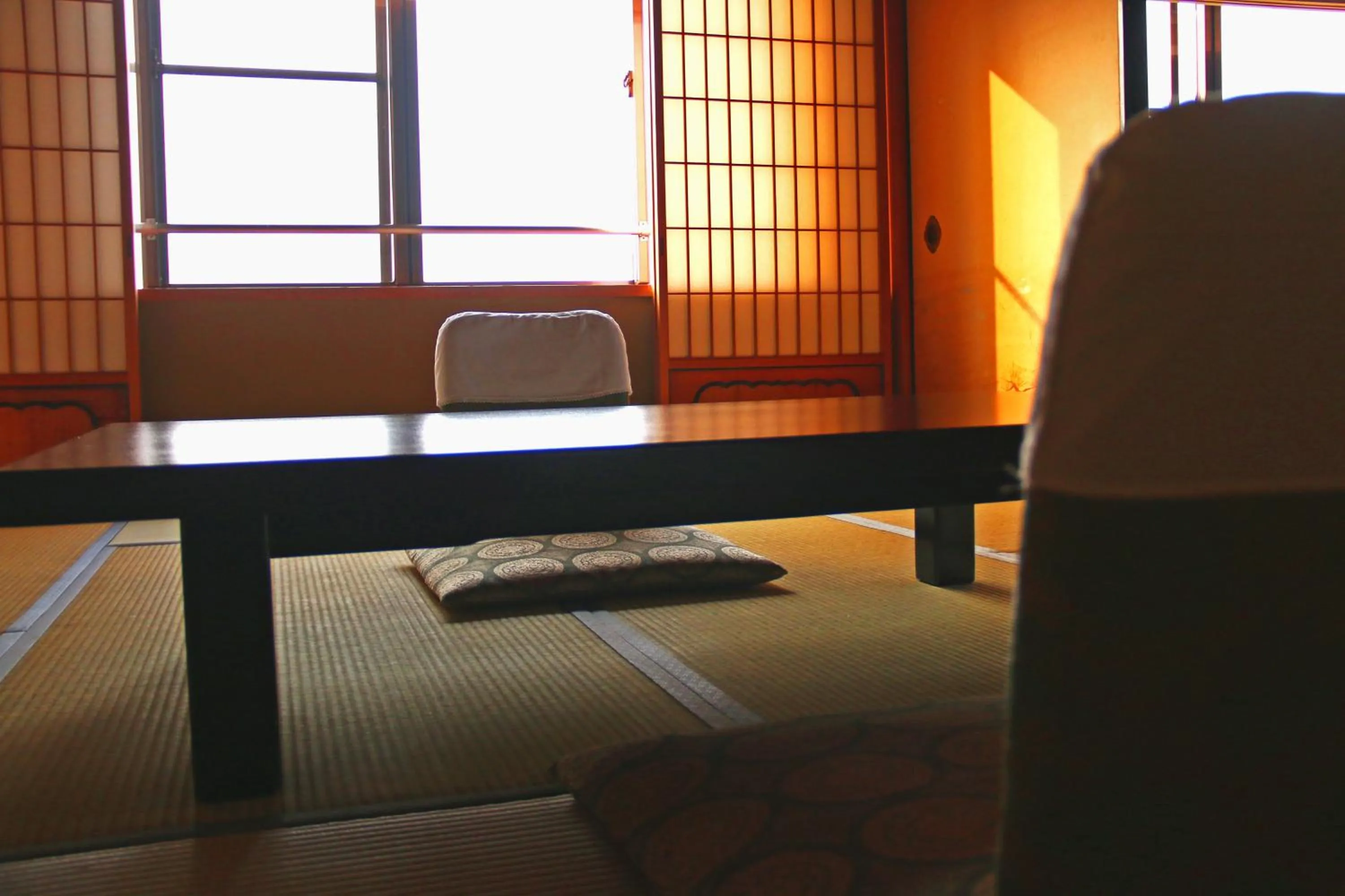 Photo of the whole room in Hounkan