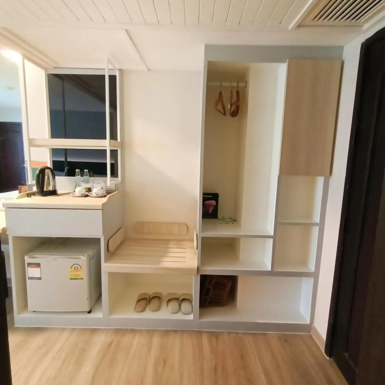 wardrobe in Mayflower Grande Hotel Phitsanulok