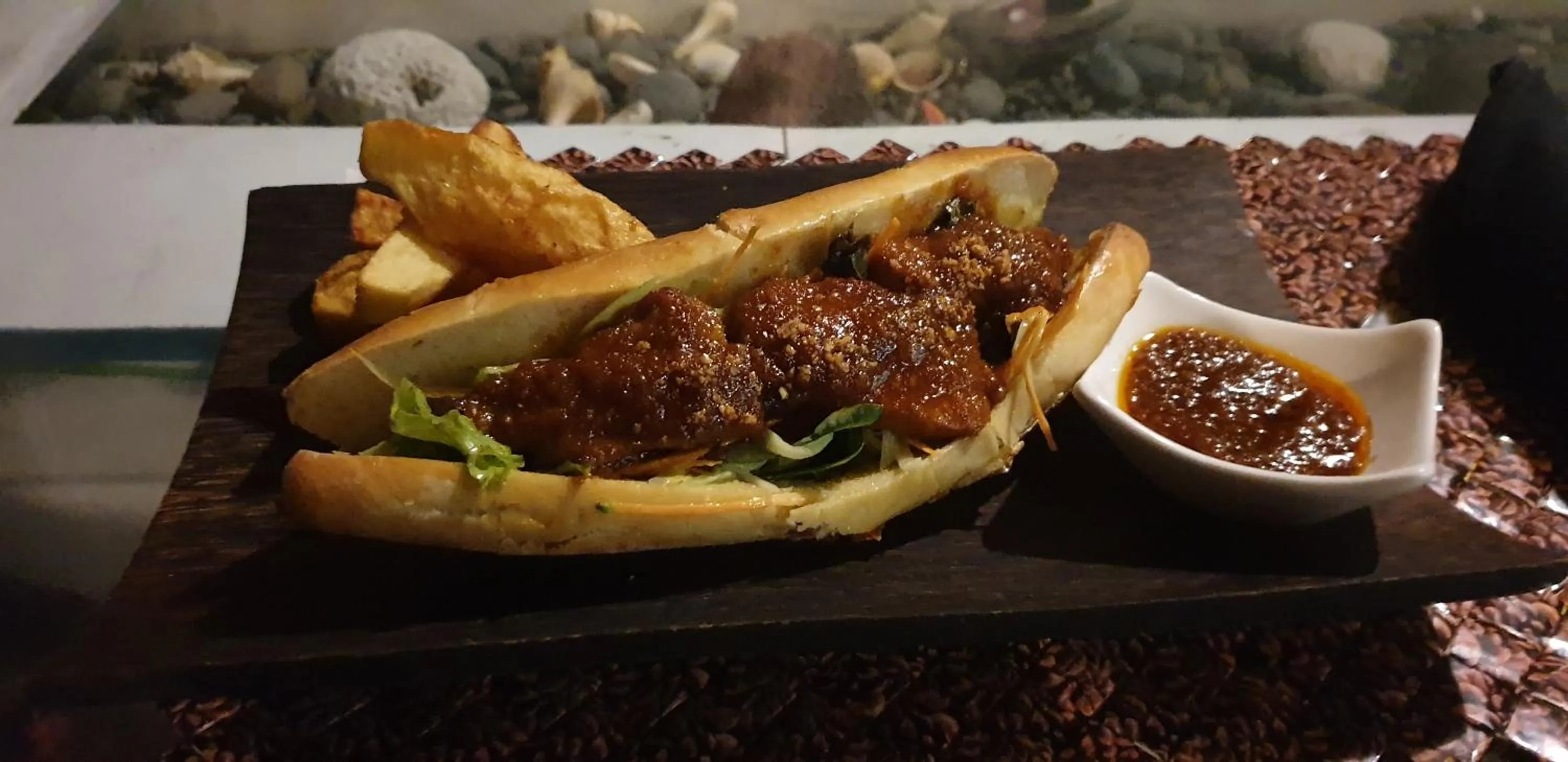 Restaurant/places to eat in Nalini Resort