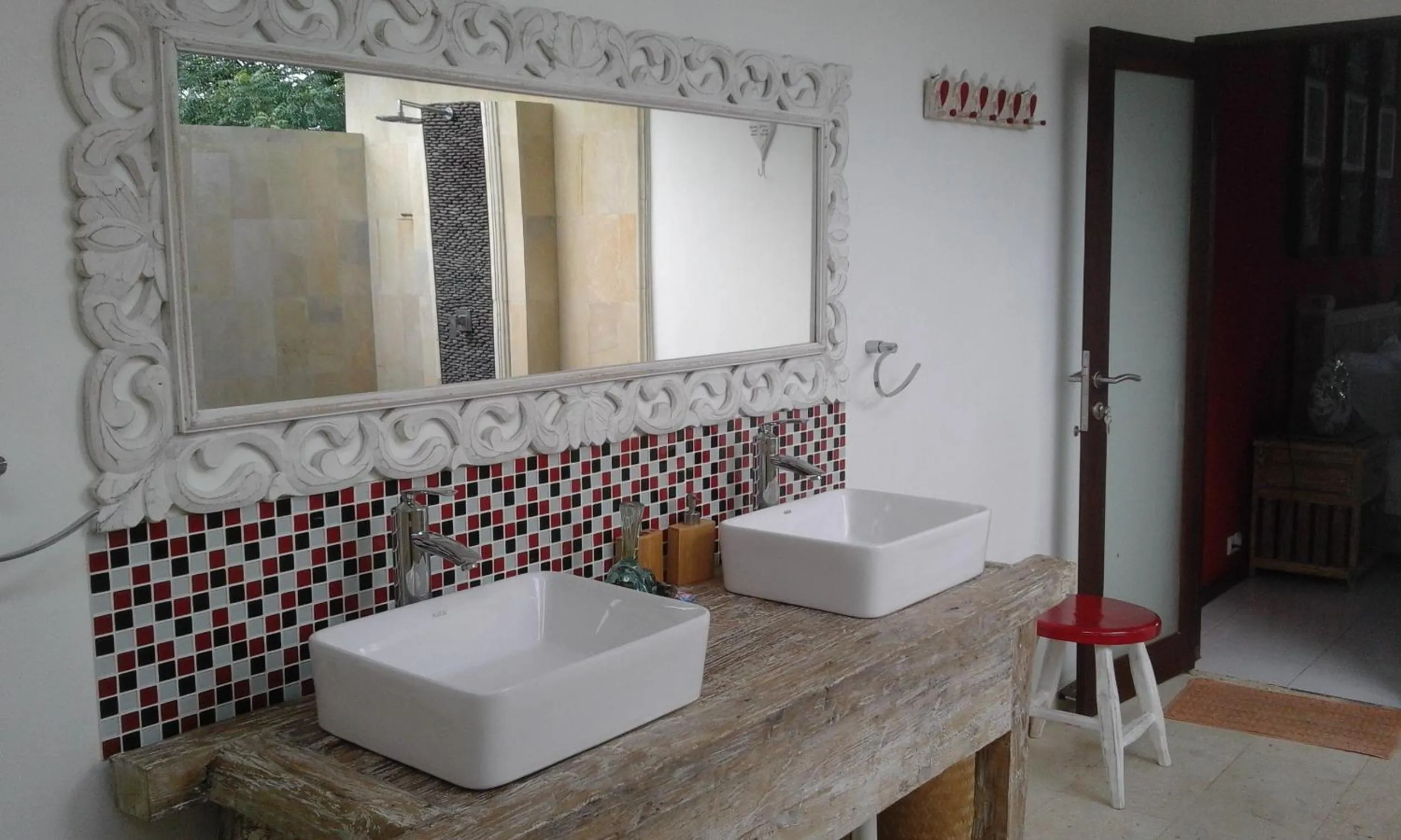Bathroom in Nalini Resort