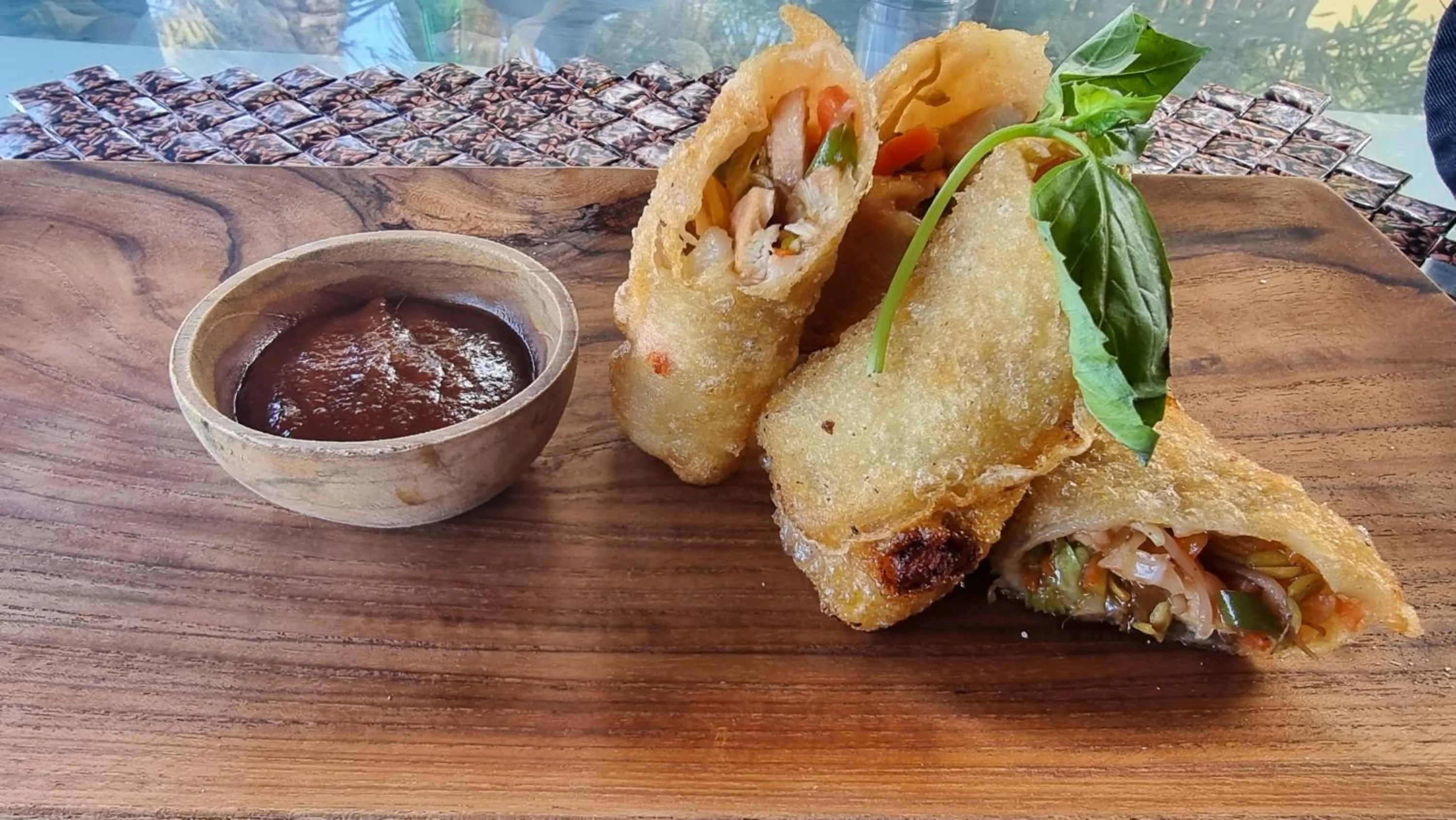 Restaurant/places to eat in Nalini Resort