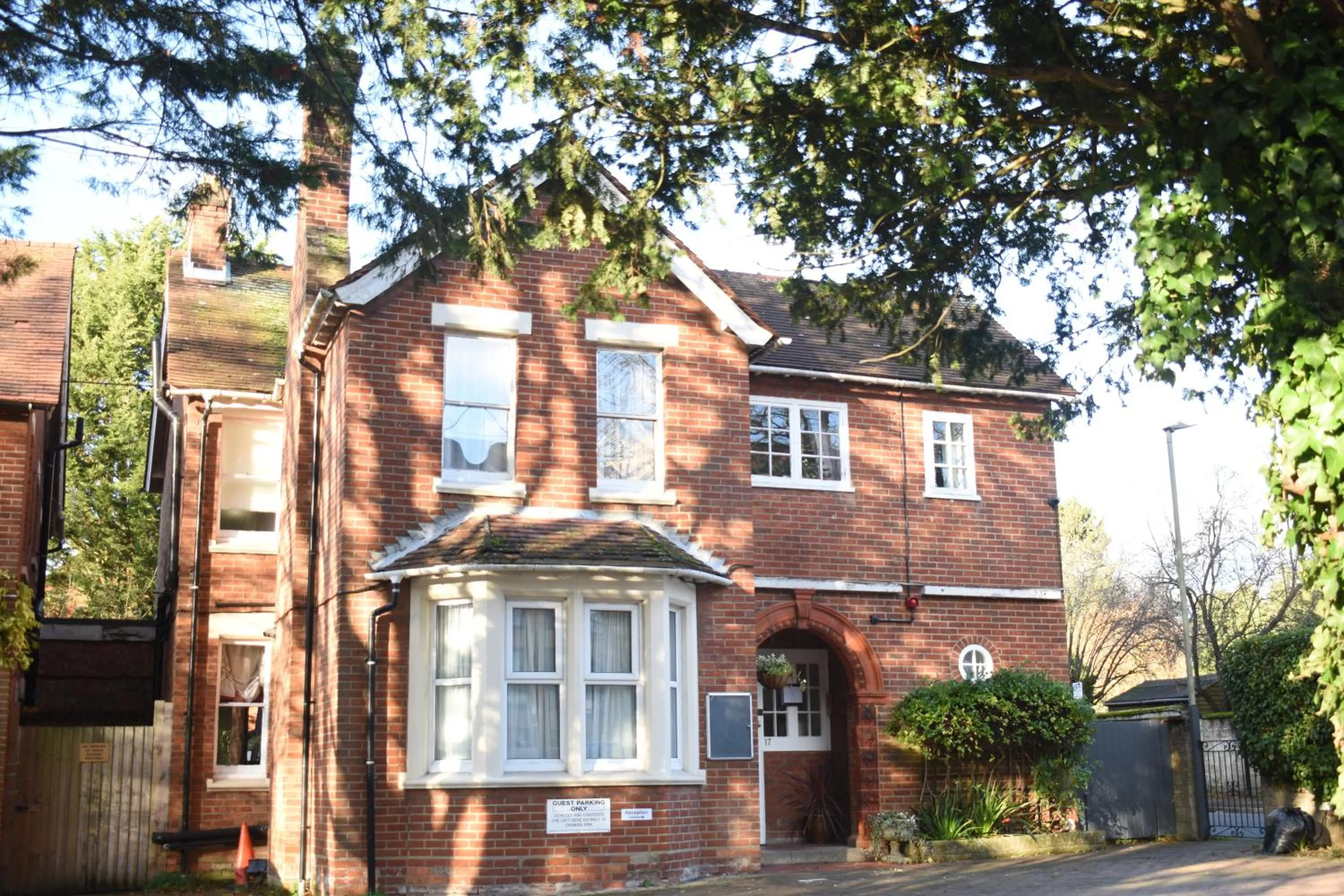 Property building in Pickwicks Guest House