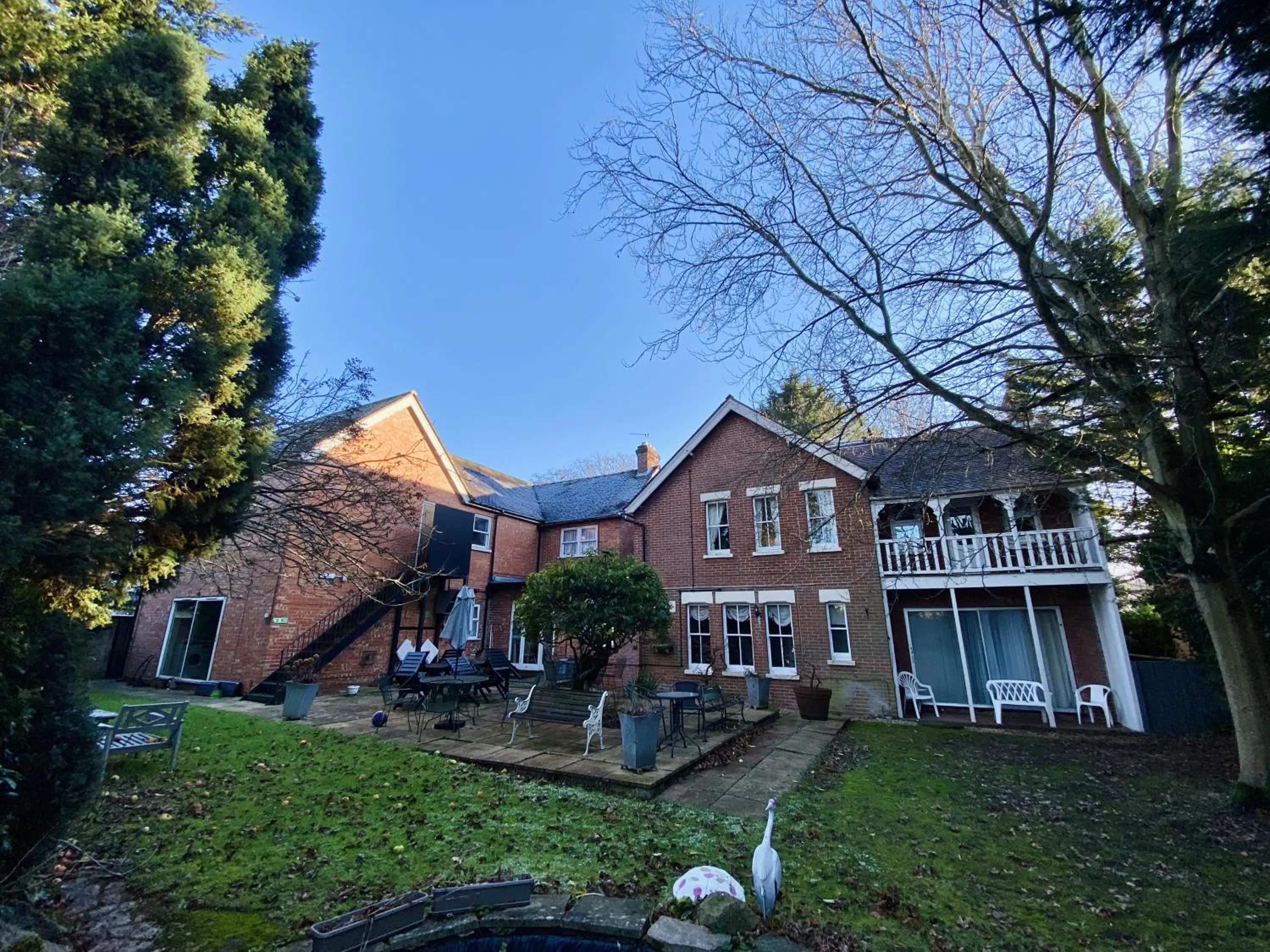 Property building in Pickwicks Guest House