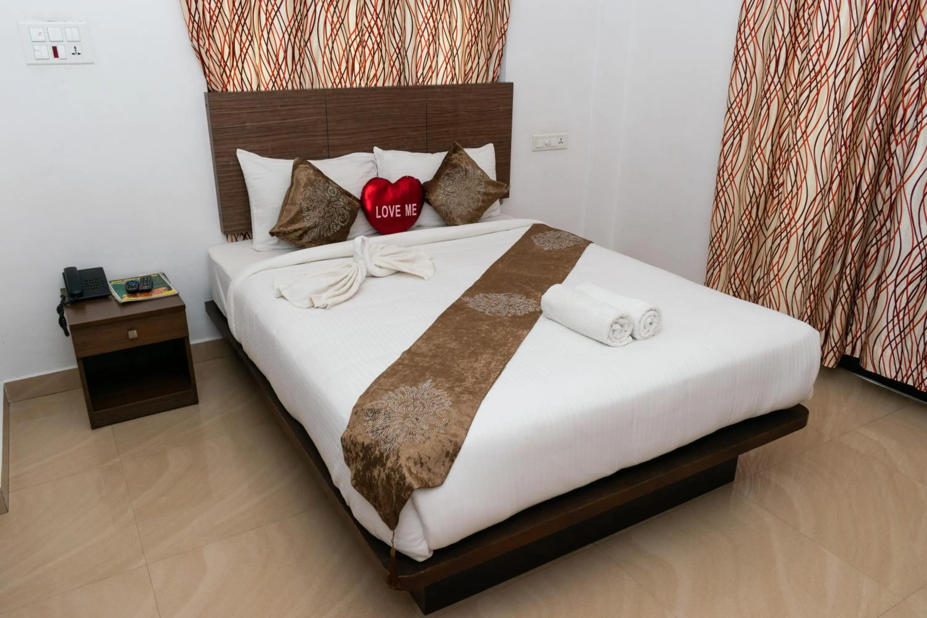 Bed in Pine Tree Munnar