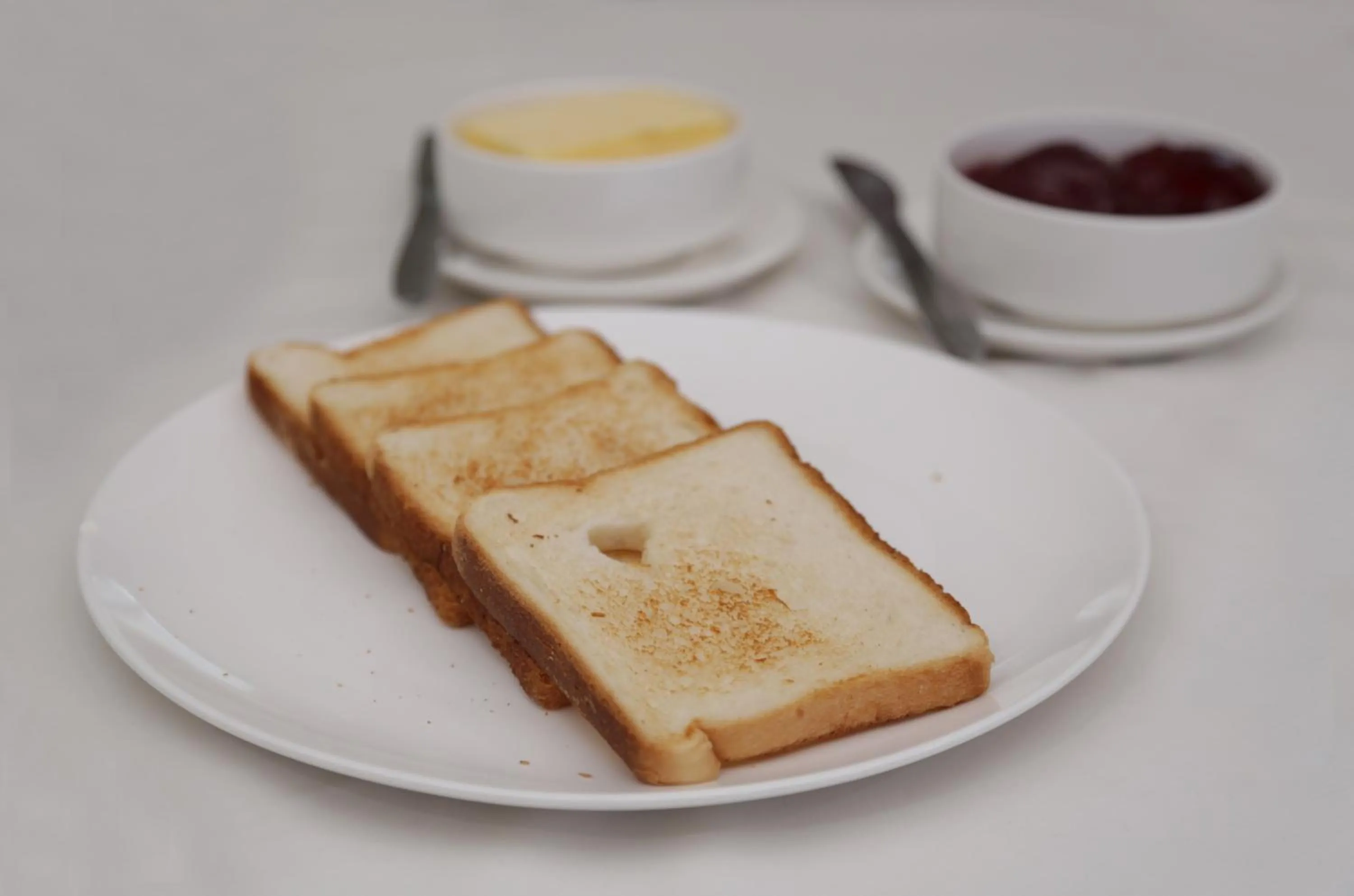 Breakfast in Pine Tree Munnar