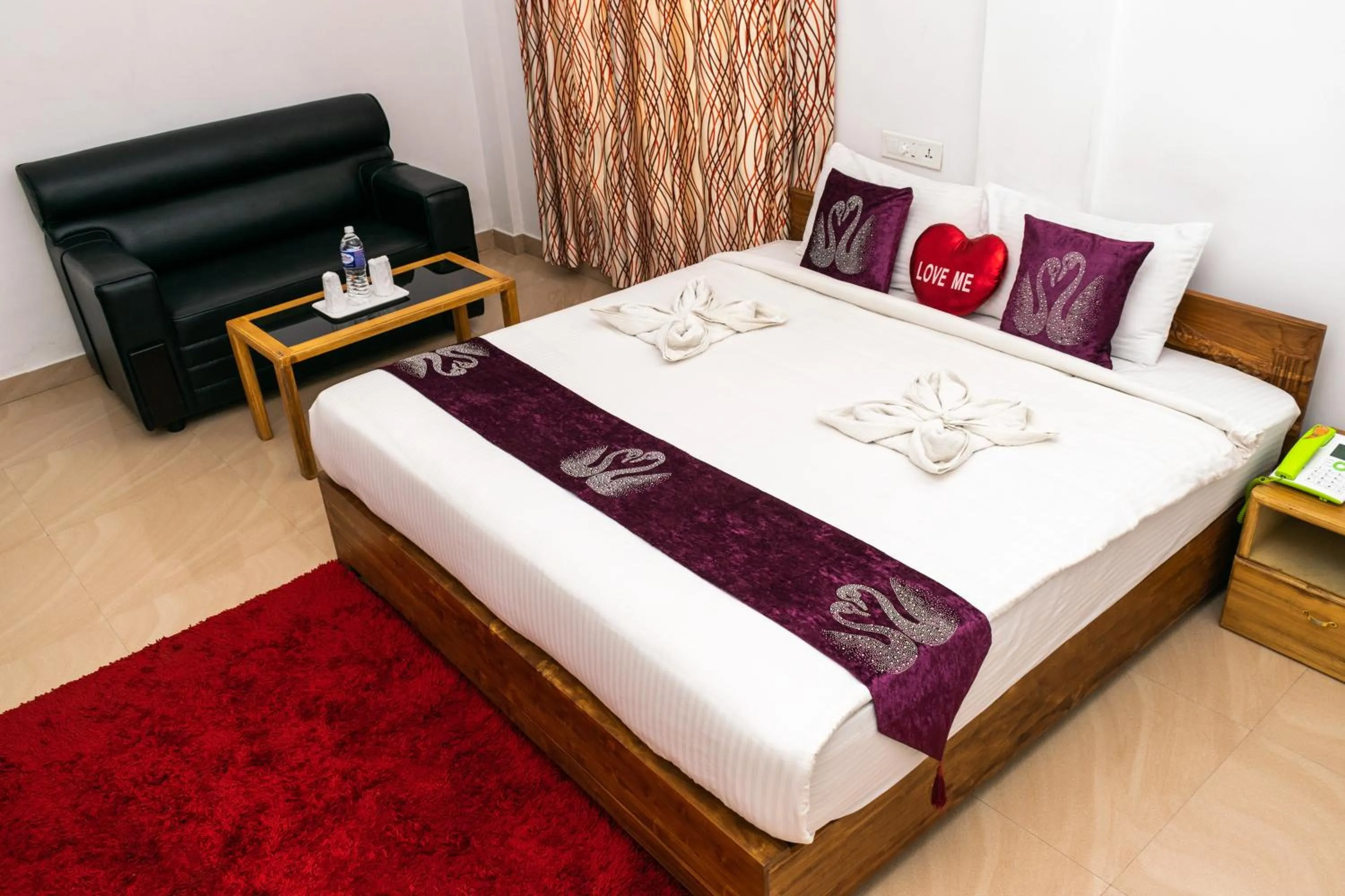 Bed in Pine Tree Munnar