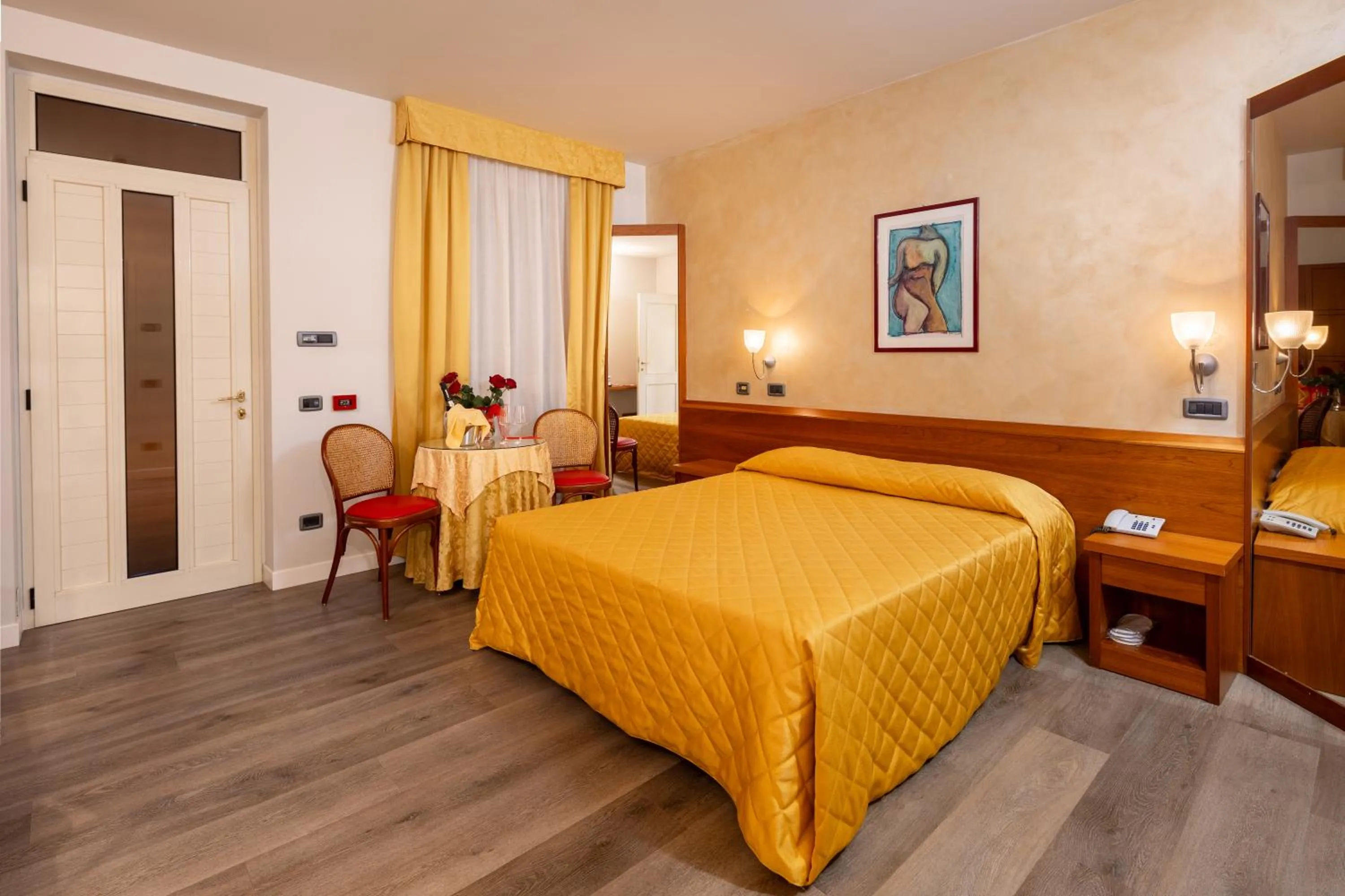 Bed in Hotel Motel Sporting