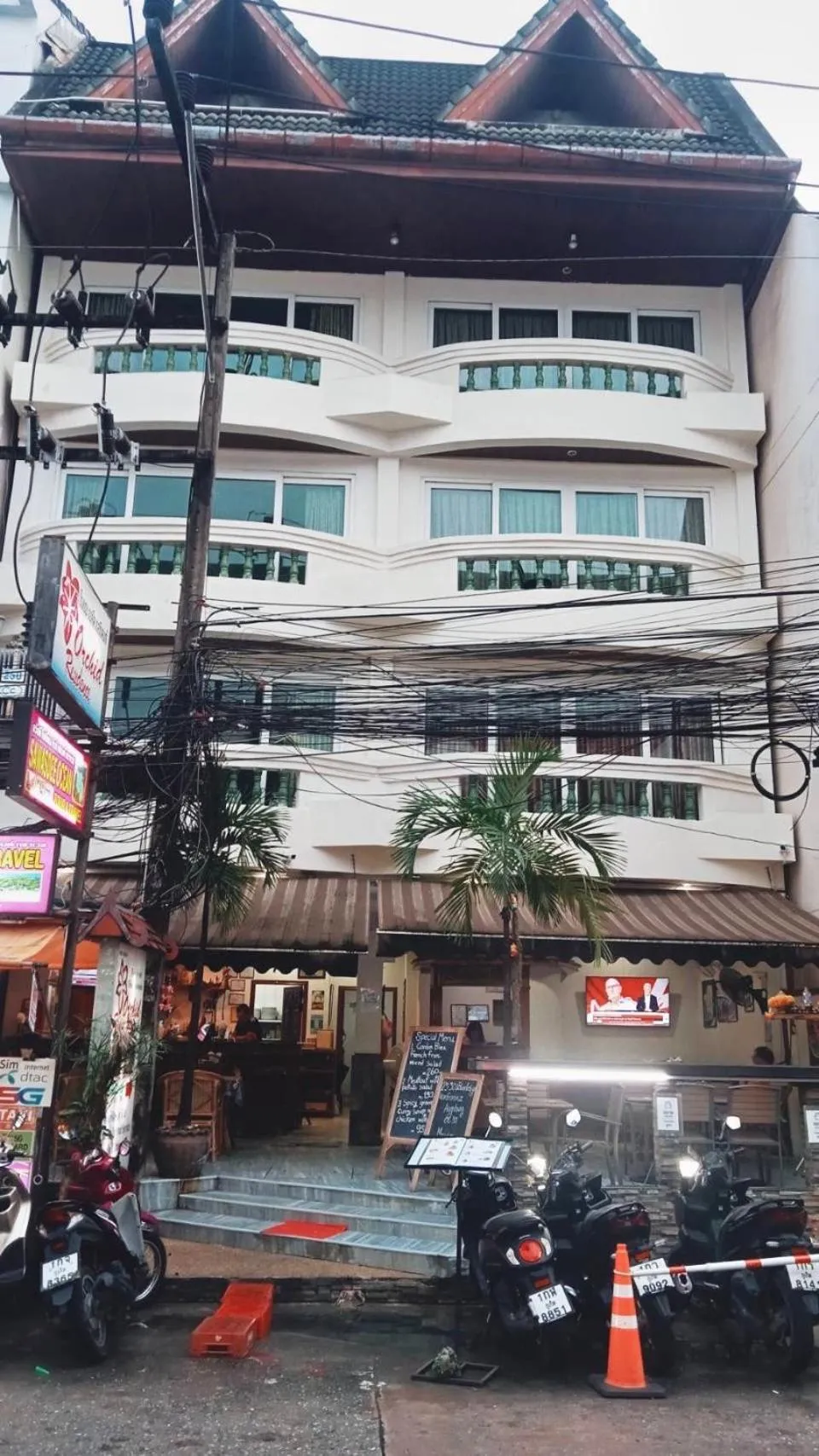 Street view in Orchid Residence