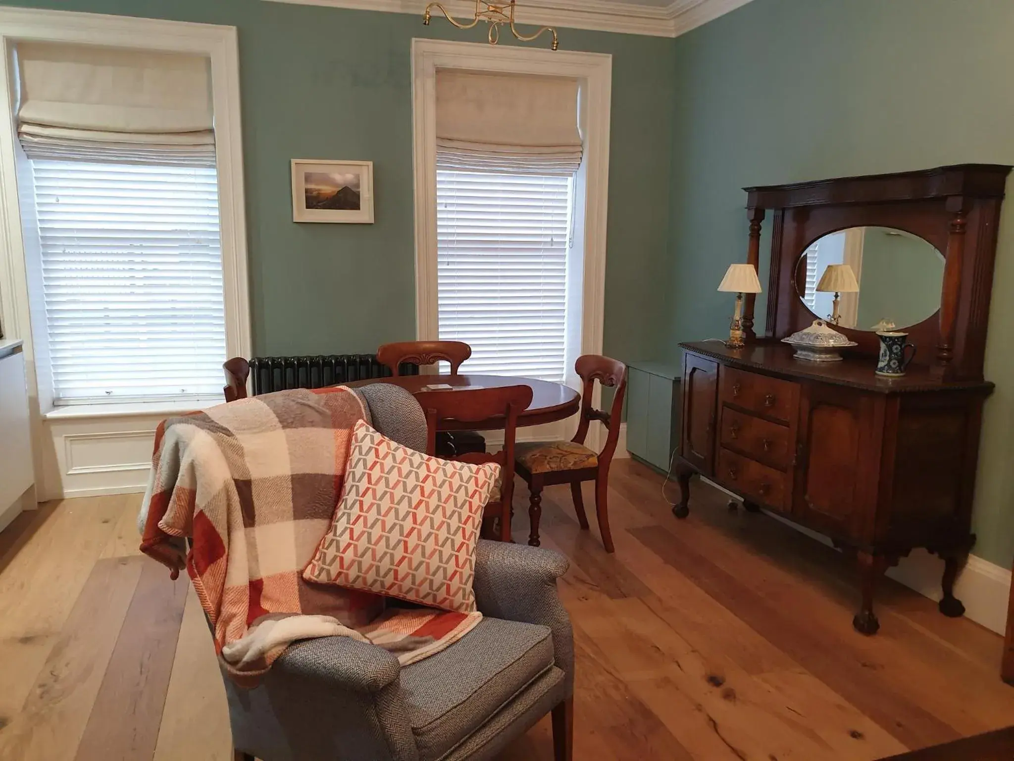 Two Bedroom Luxury Apartment – King Beds in Bishop's Gate Hotel Two Bedroom Luxury Apartment – King Beds in Bishop's Gate Hotel