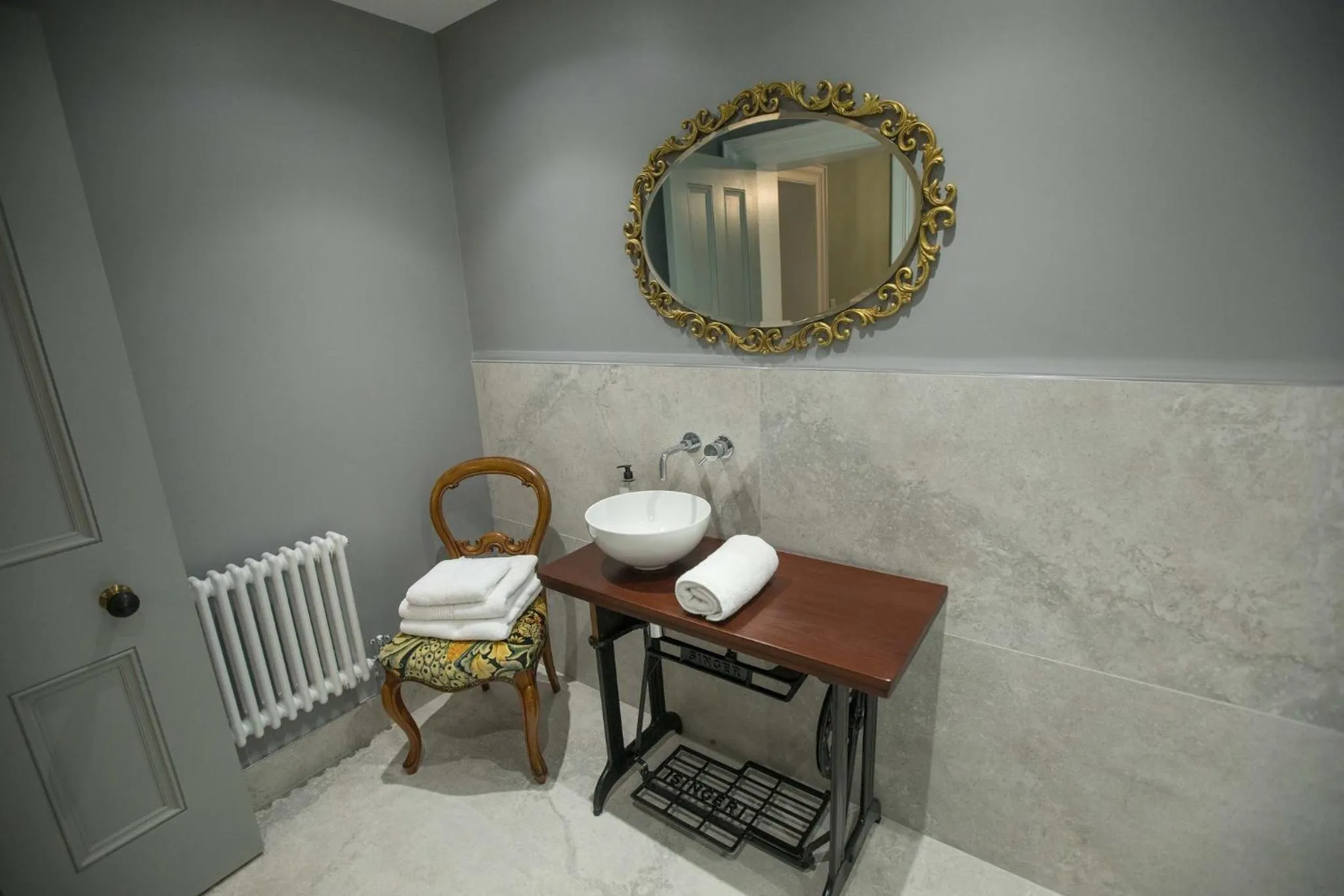 Bathroom in Bishop's Gate Hotel