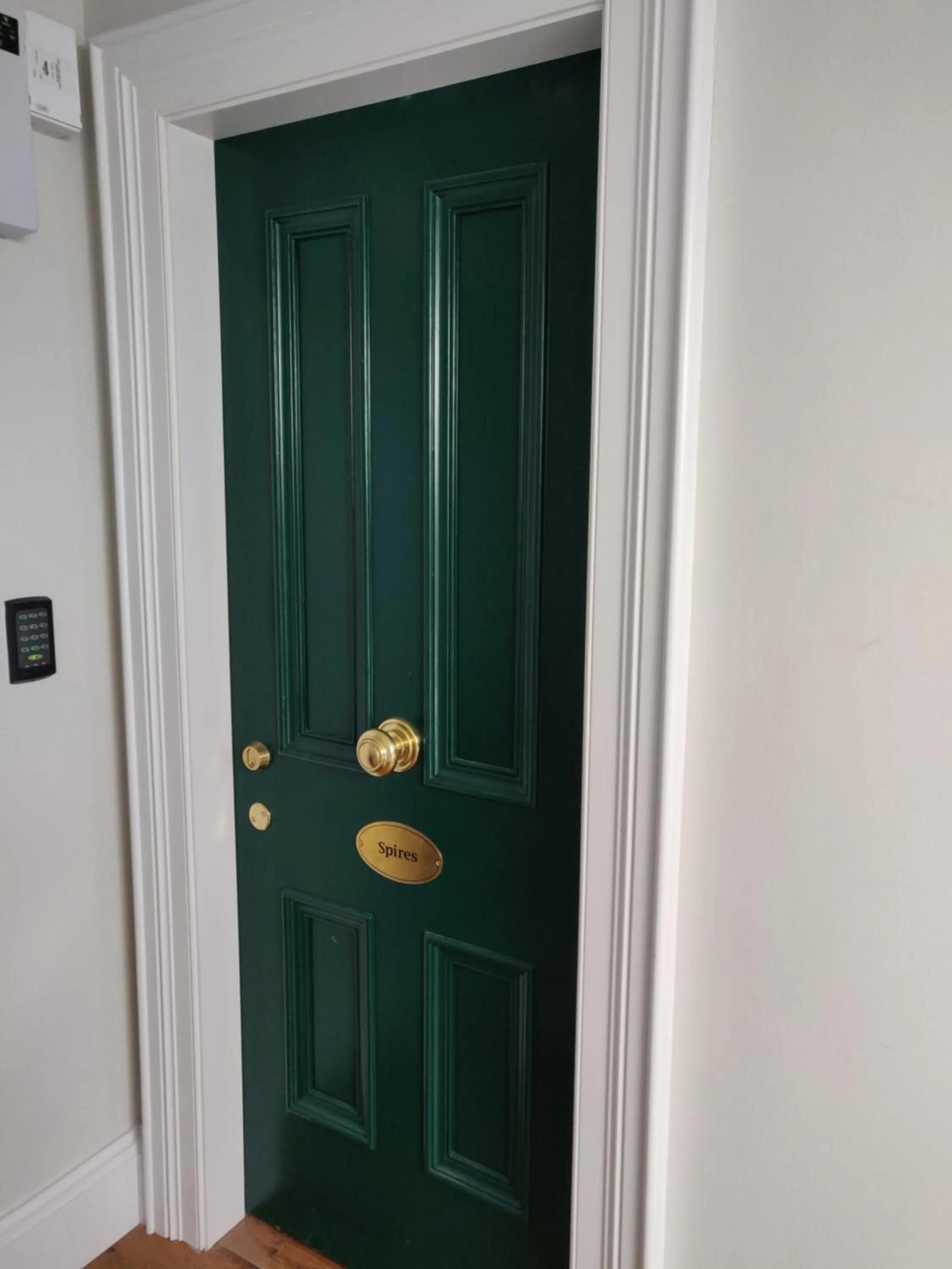 Facade/entrance in Bishop's Gate Hotel