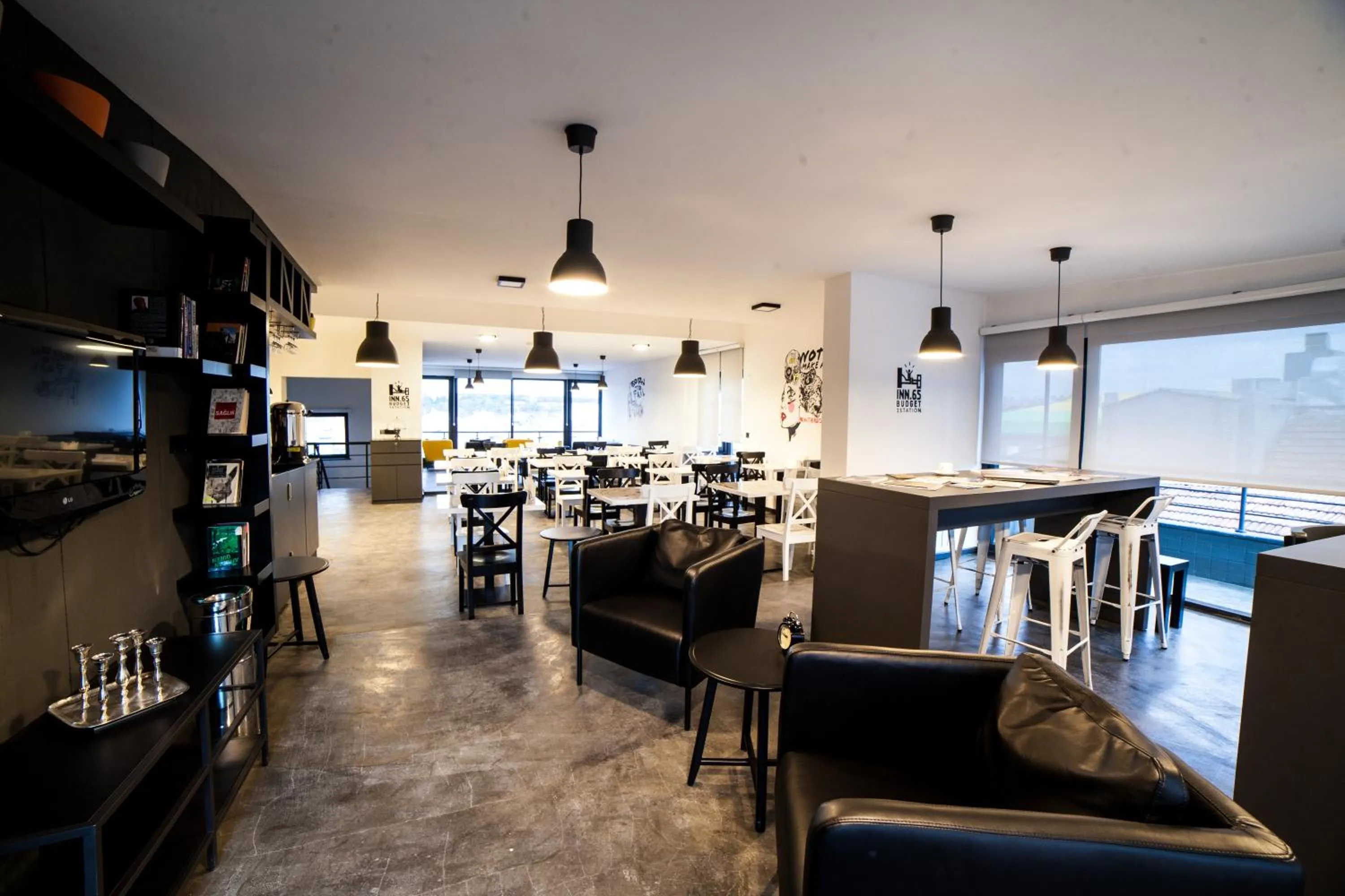 Restaurant/Places to Eat in Inn 65 Budget