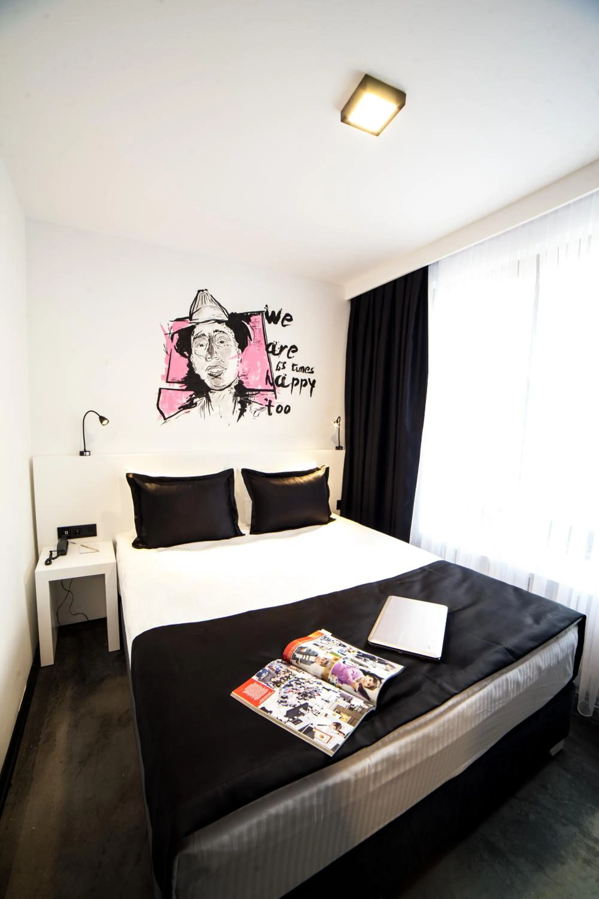 Bed in Inn 65 Budget