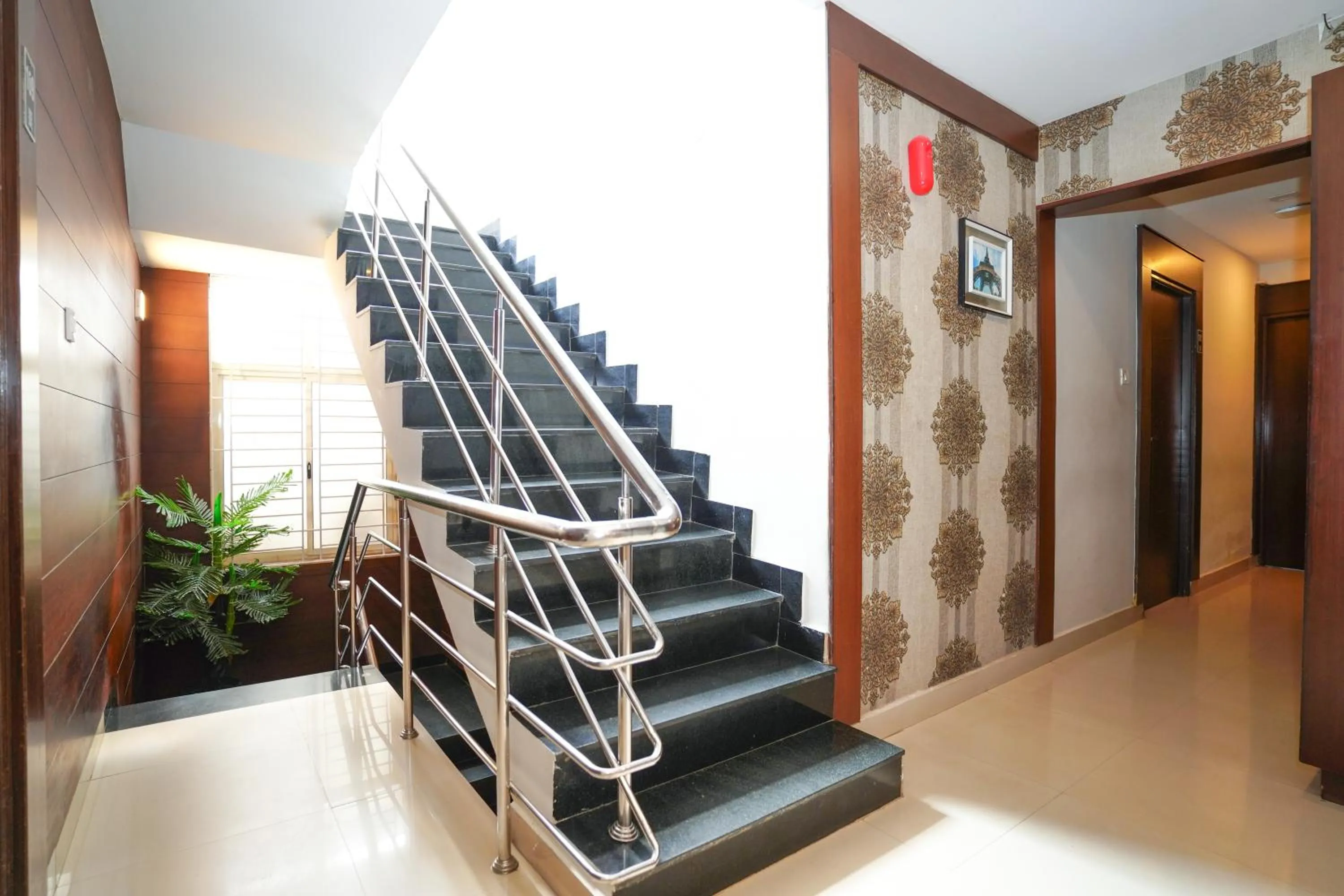 Area and facilities in Zaith Residency Near US Consulate & Apollo hospitals