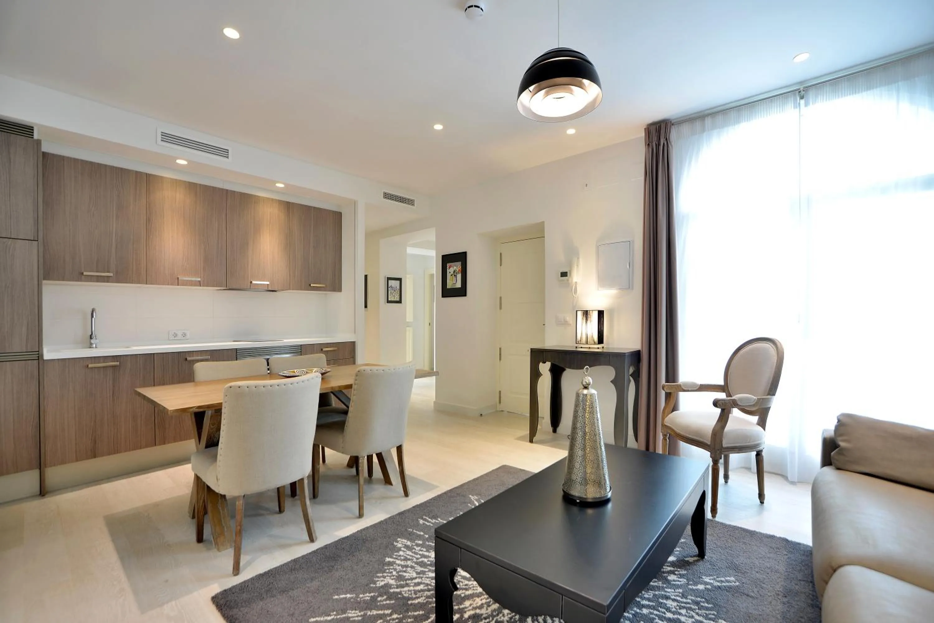 Area and facilities in El Armador Casa Palacio by Luxury Suites Cádiz