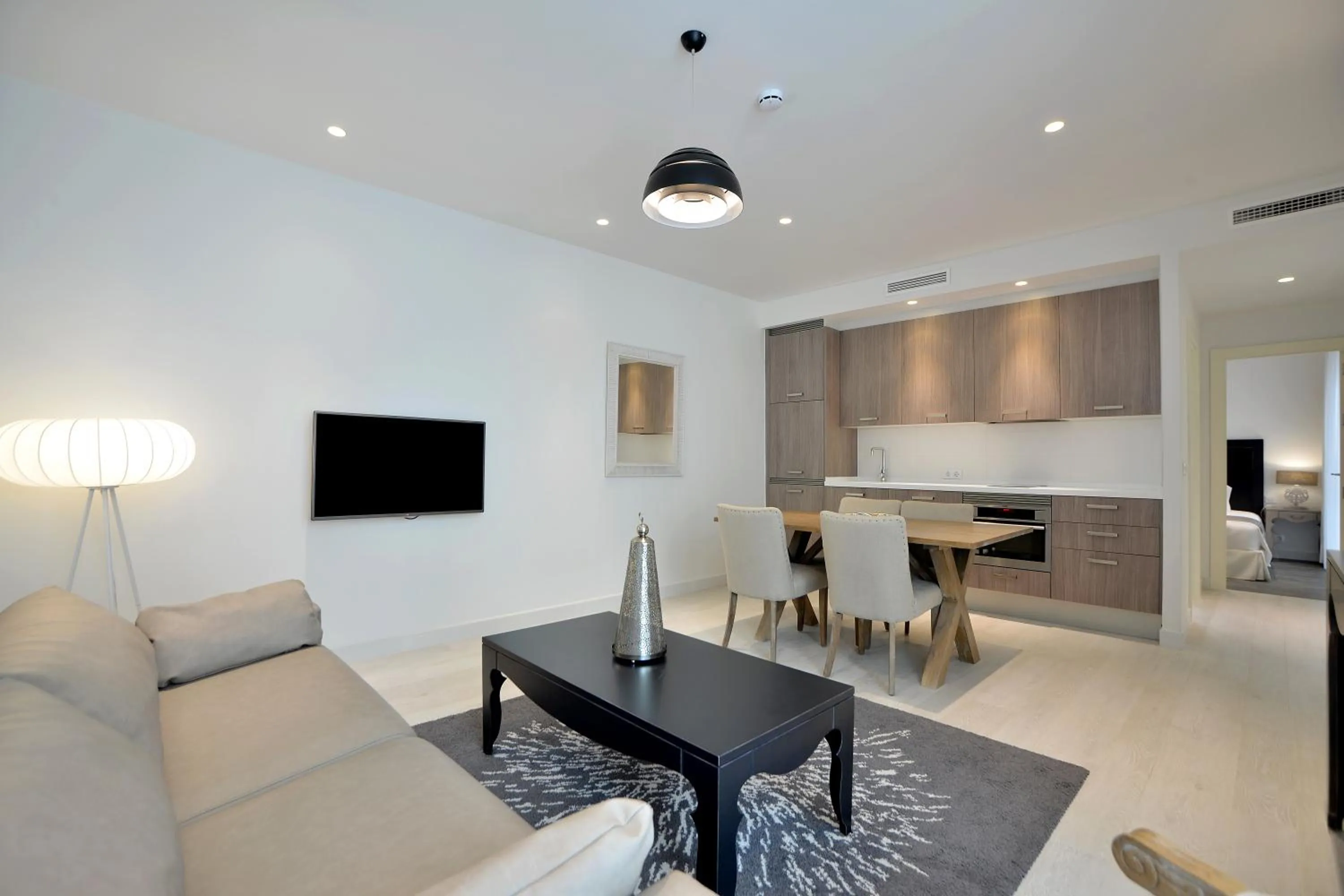 Kitchen or kitchenette in El Armador Casa Palacio by Luxury Suites Cádiz