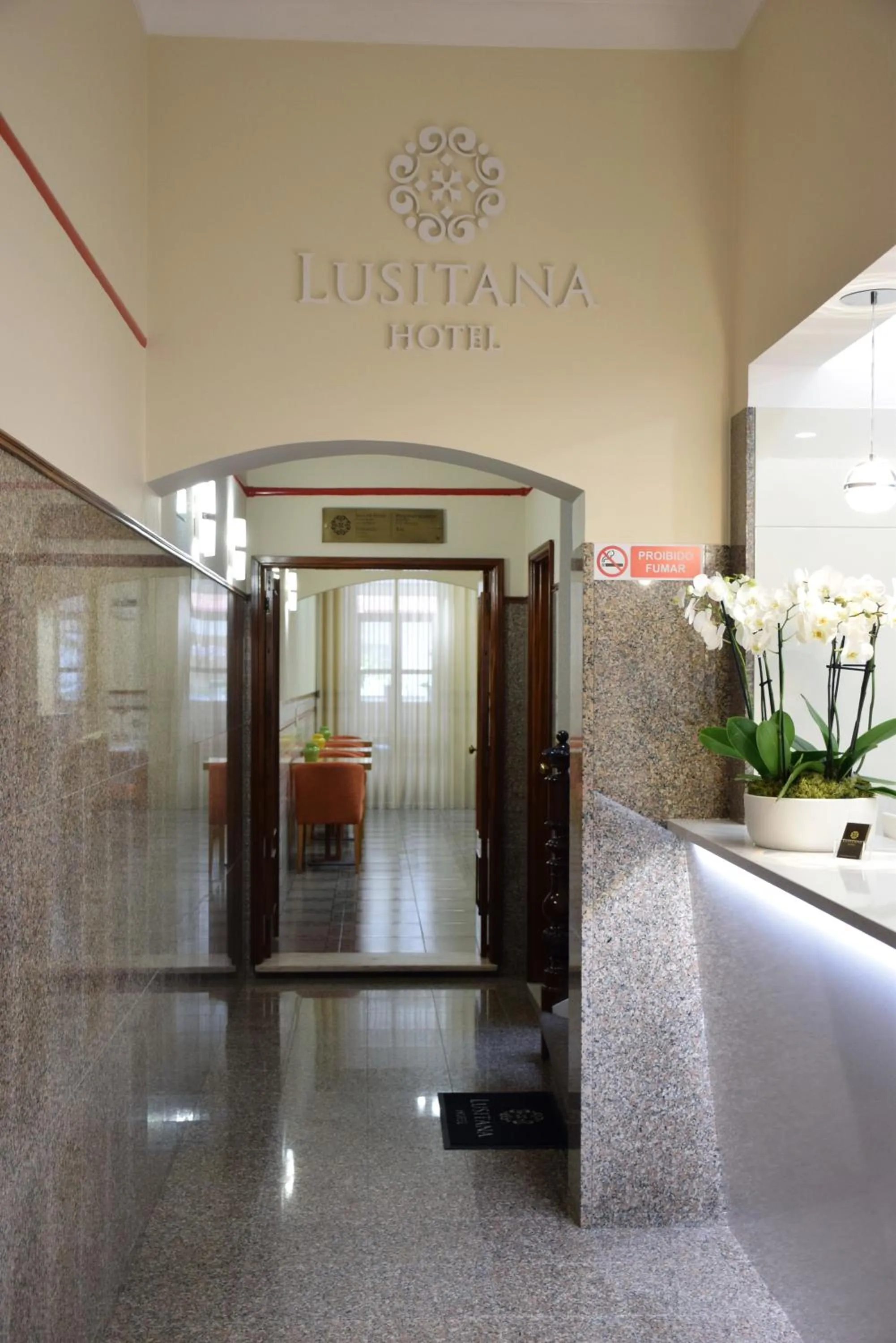 Lobby or reception in Lusitana Hotel