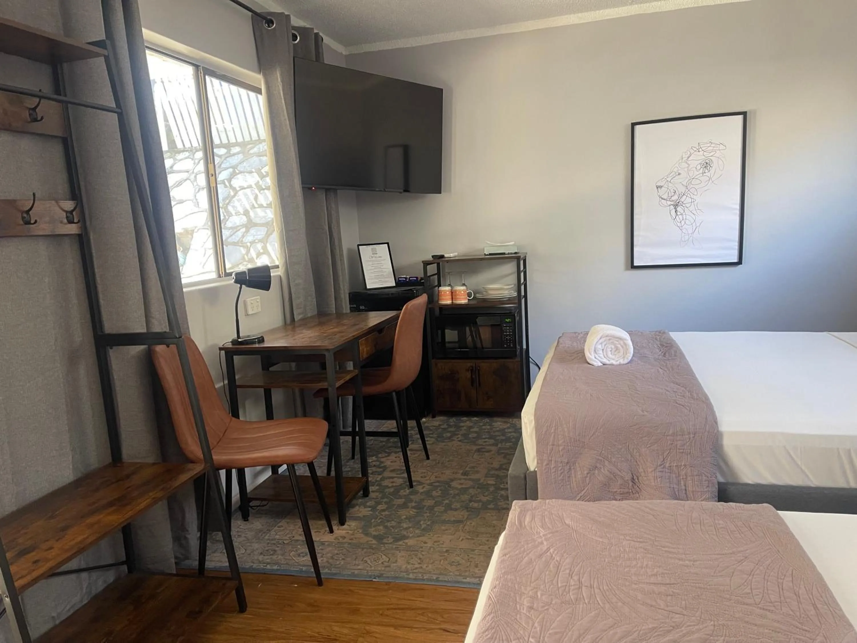 Bed in Glenlyon Lodge - Gladstone